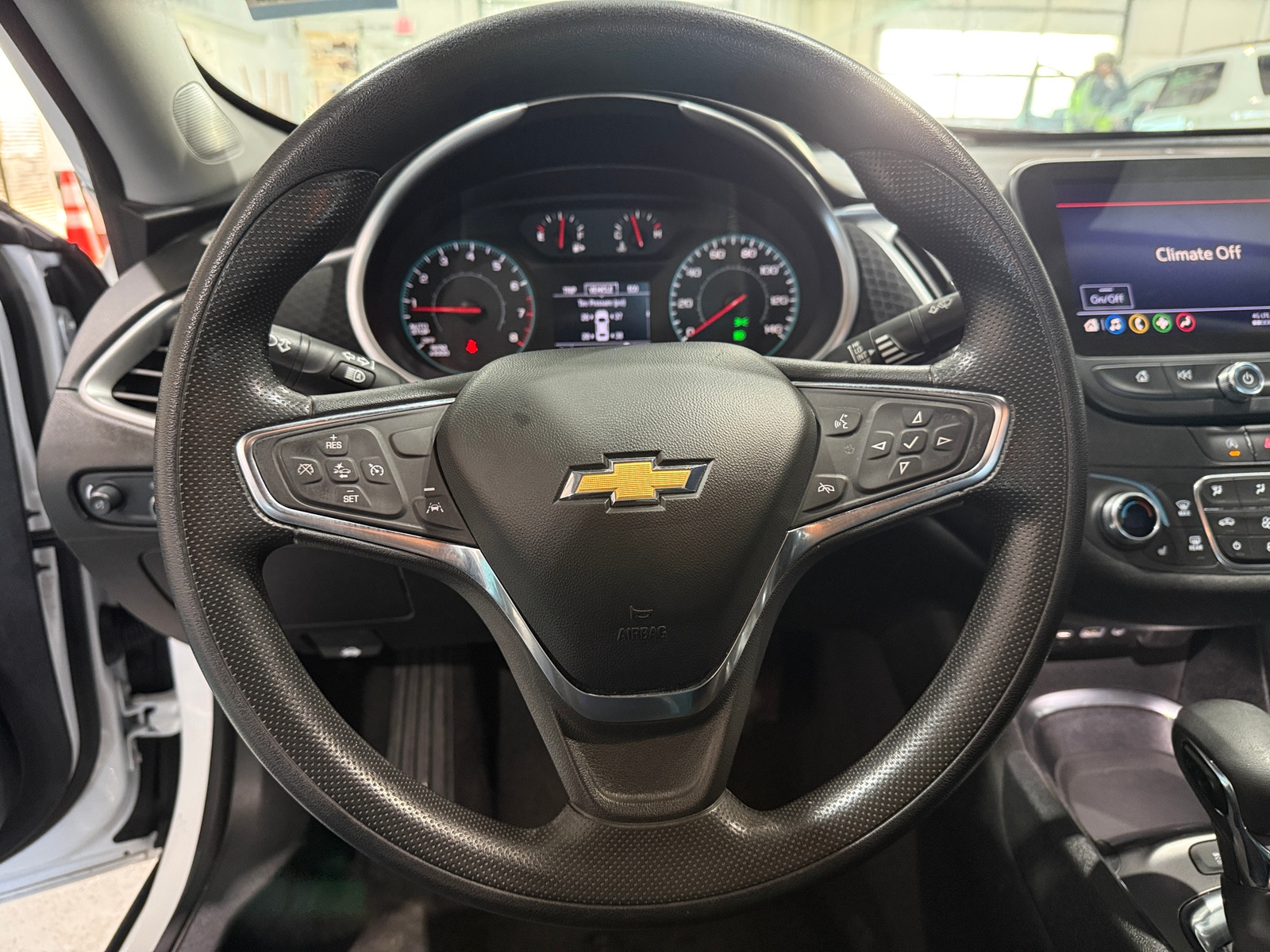 Thumbnail: 2024 Chevrolet Malibu - 5