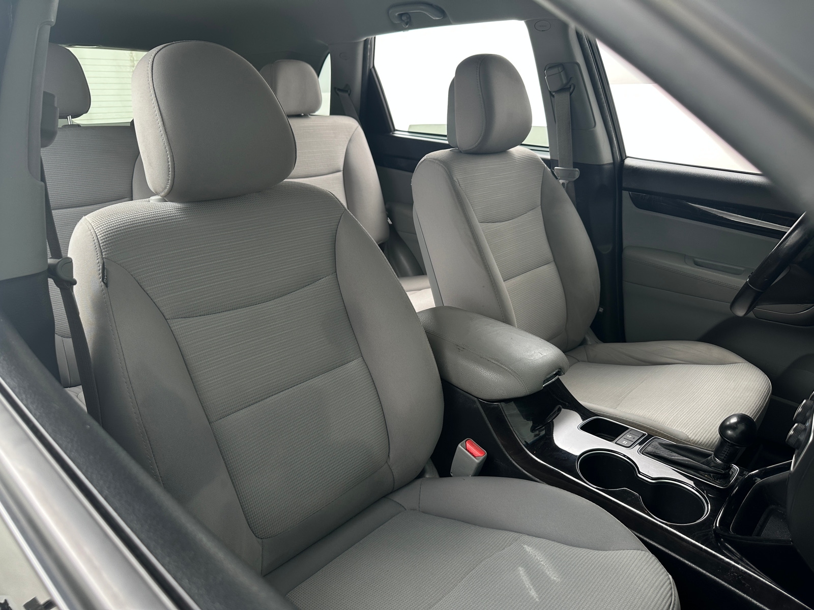 Thumbnail: 2015 Kia Sorento - 2