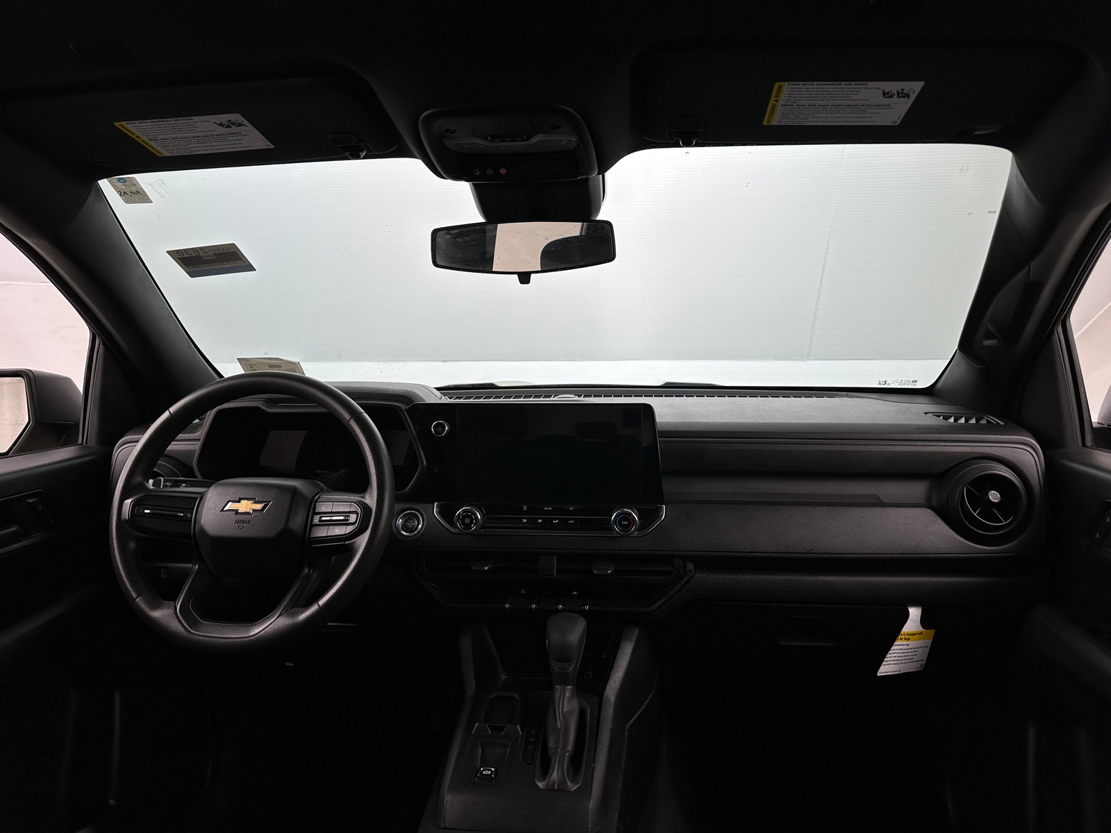 Thumbnail: 2023 Chevrolet Colorado - 3