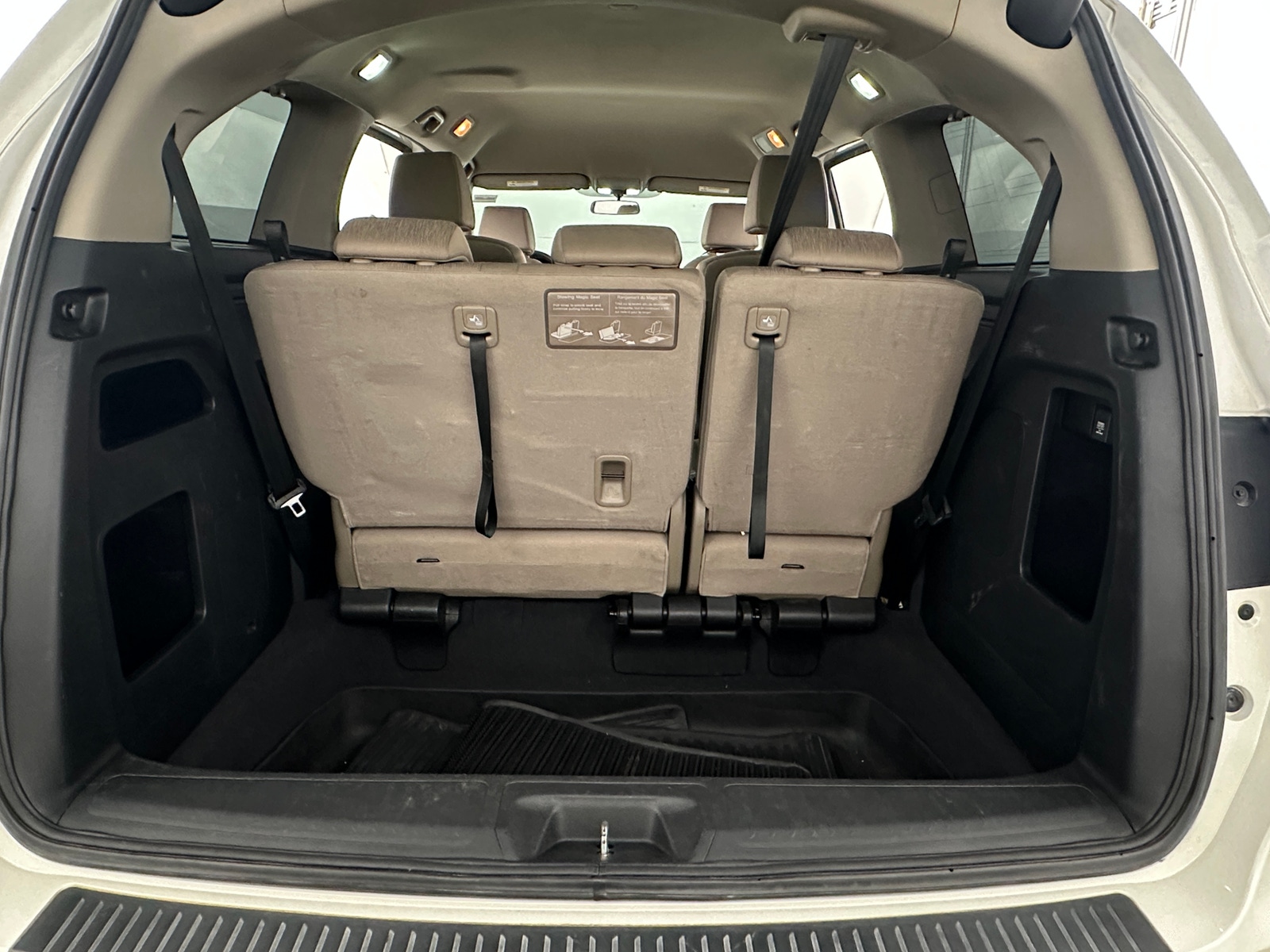 Thumbnail: 2018 Honda Odyssey - 7