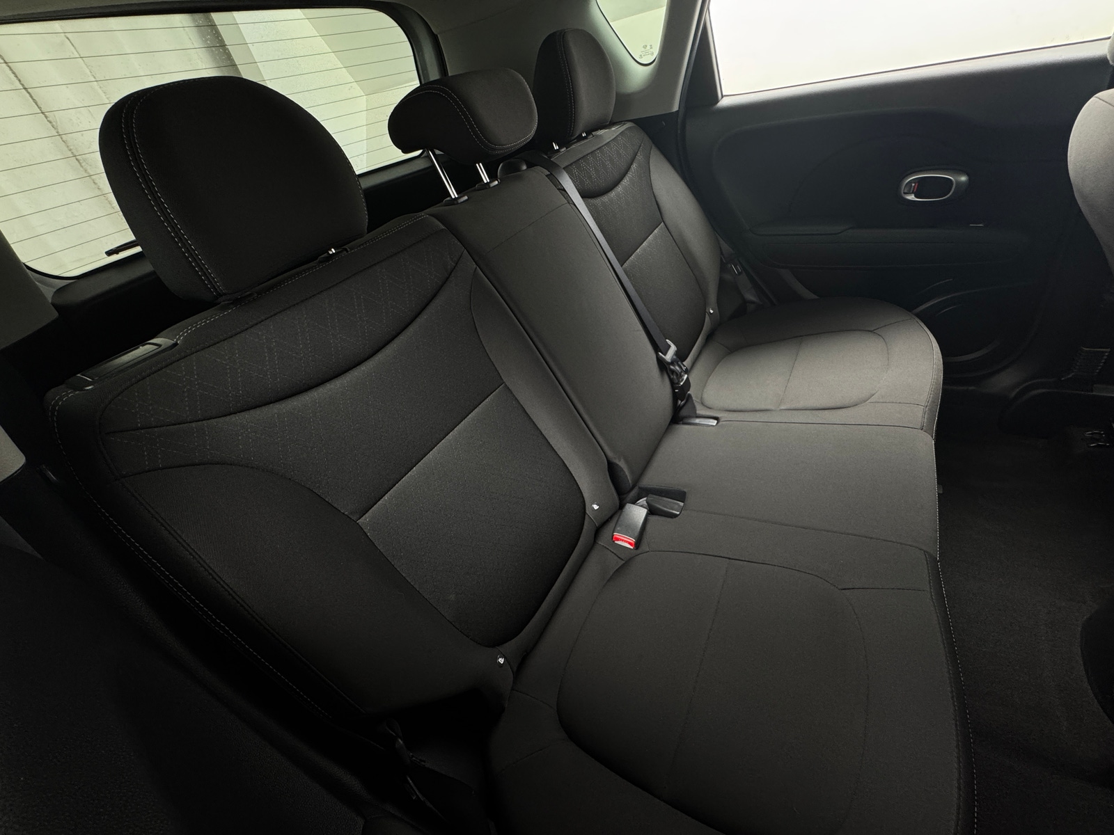 Thumbnail: 2017 Kia Soul - 6