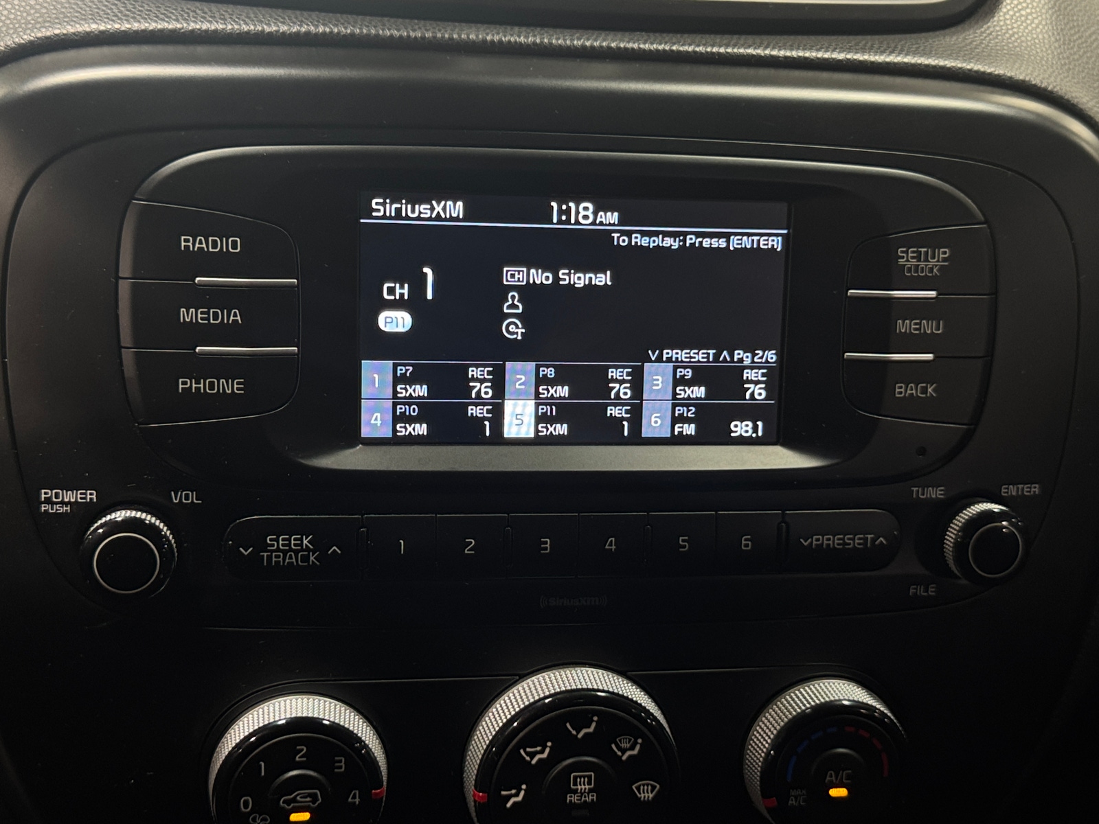 Thumbnail: 2017 Kia Soul - 4