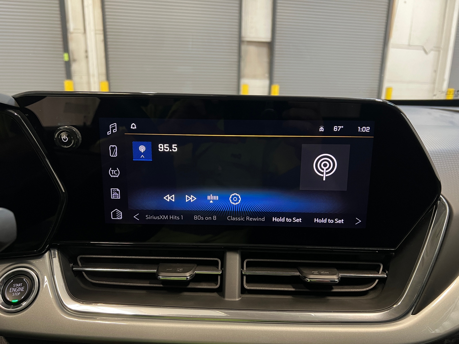 Thumbnail: 2025 Chevrolet Trax - 4