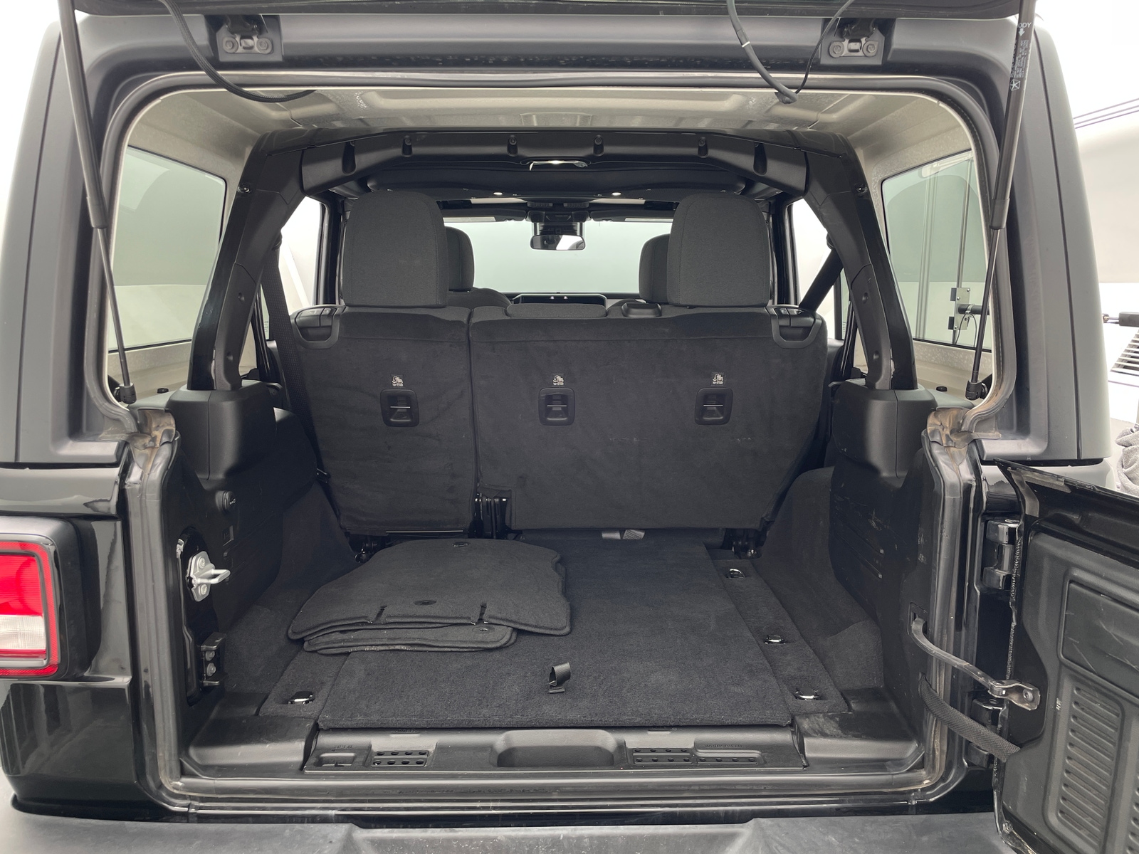 Thumbnail: 2025 Jeep Wrangler - 7