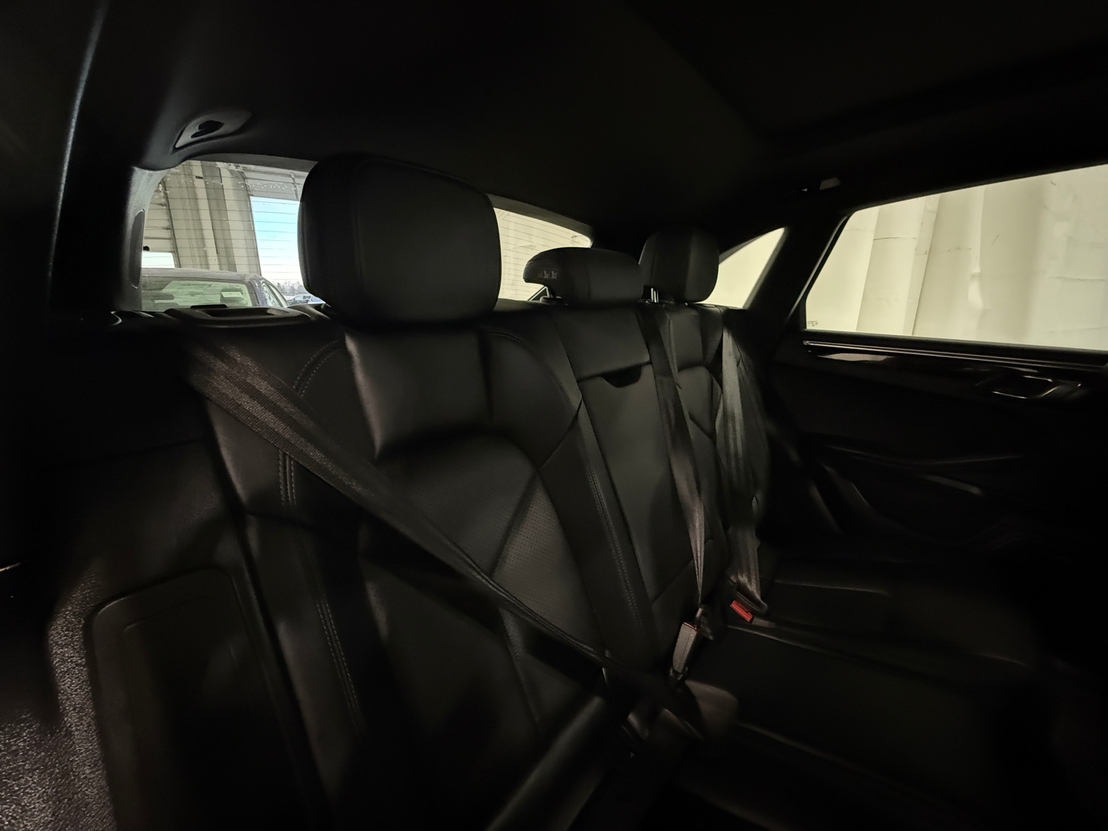 Thumbnail: 2020 Porsche Macan - 5