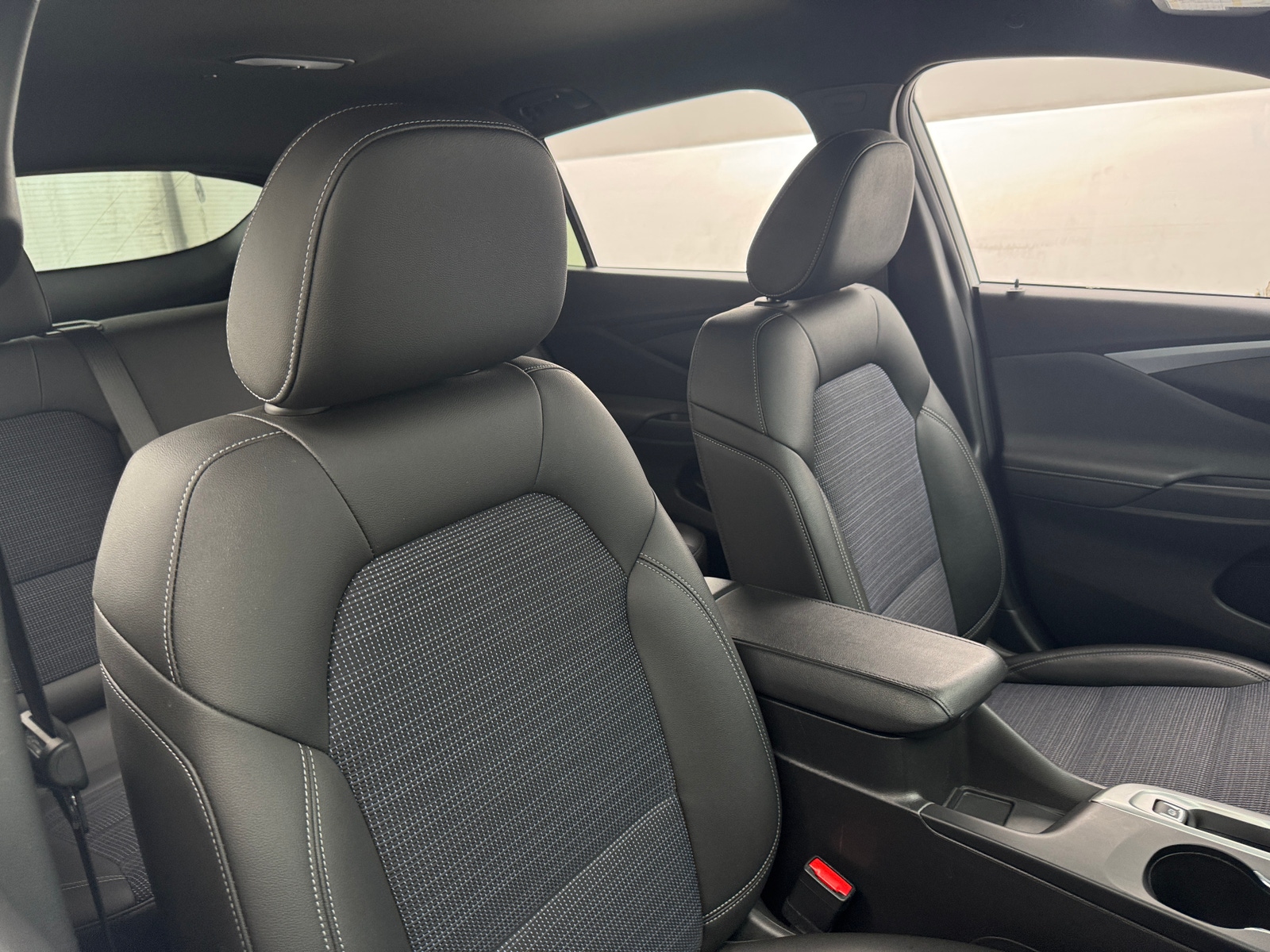 Thumbnail: 2025 Buick Envista - 2