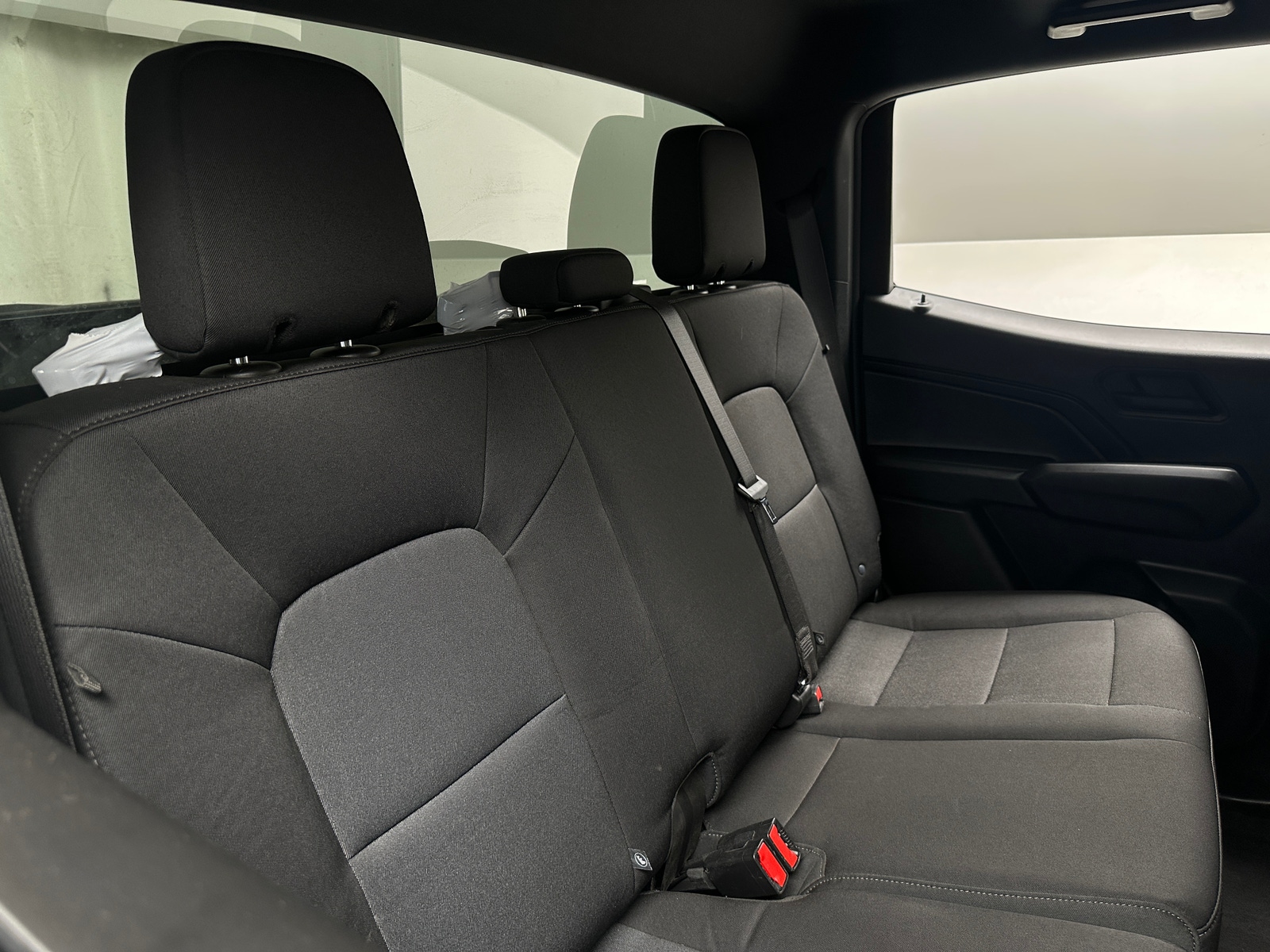 Thumbnail: 2024 Chevrolet Colorado - 6