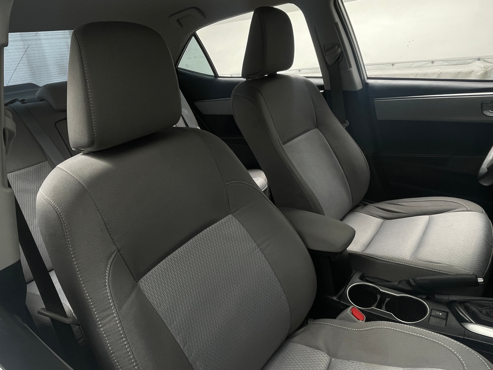 Thumbnail: 2016 Toyota Corolla - 2