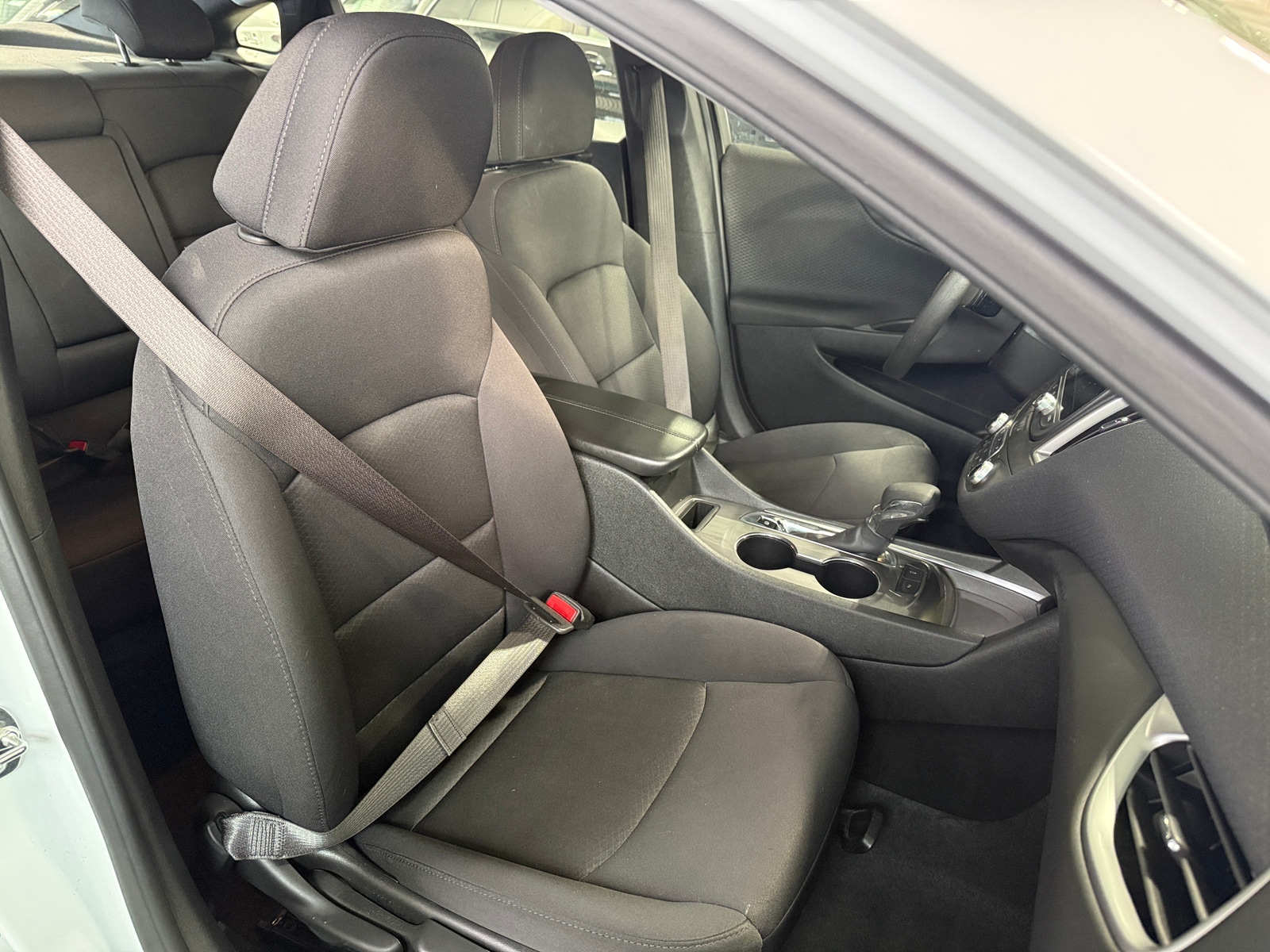 Thumbnail: 2024 Chevrolet Malibu - 2