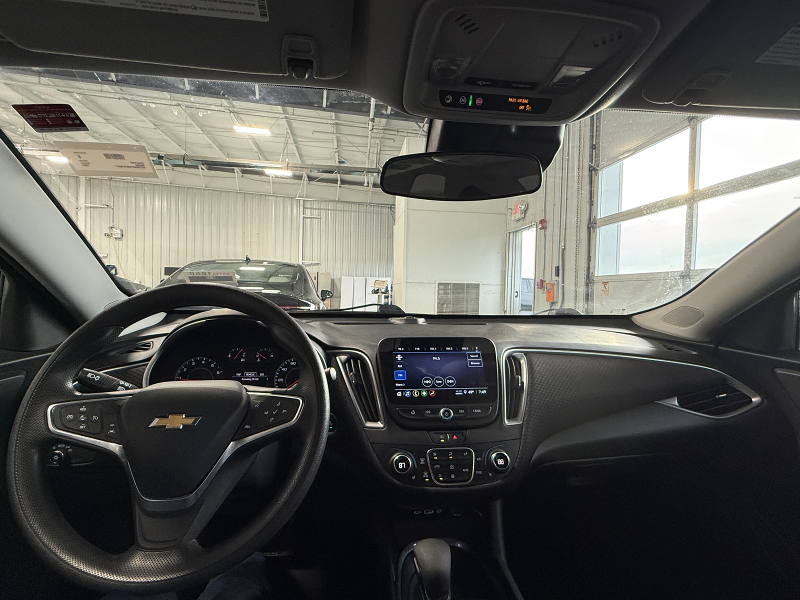 Thumbnail: 2024 Chevrolet Malibu - 3