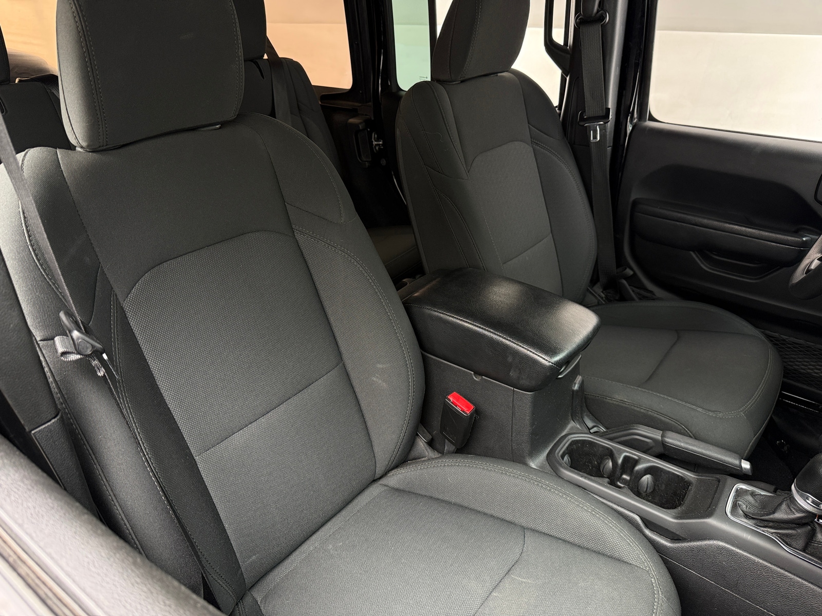 Thumbnail: 2022 Jeep Wrangler - 2