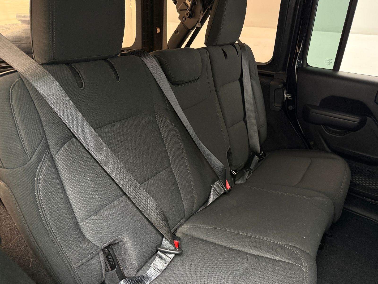 Thumbnail: 2022 Jeep Wrangler - 6