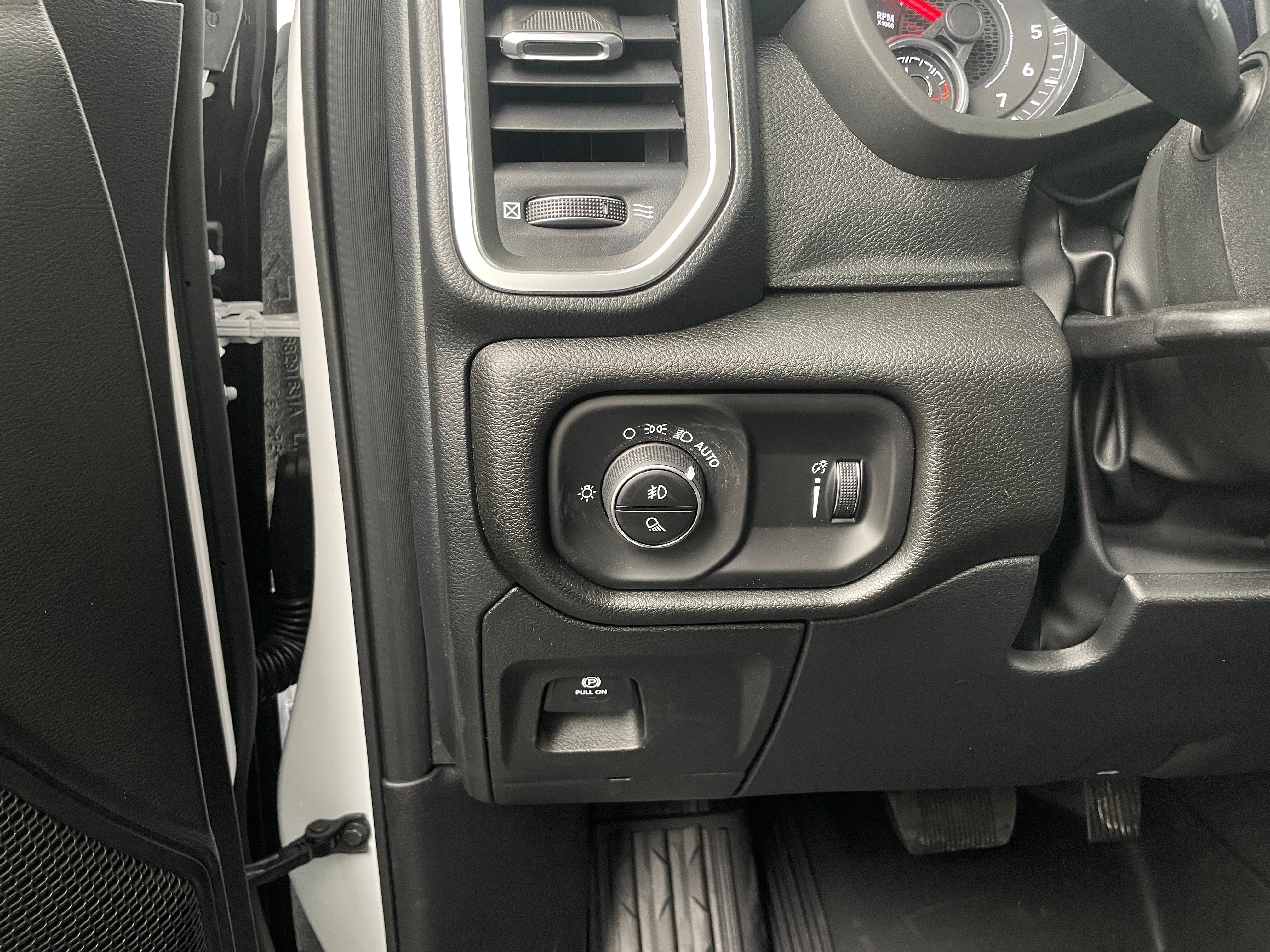 2026 RAM 1500 Big Horn/Lone Star - Photo 9