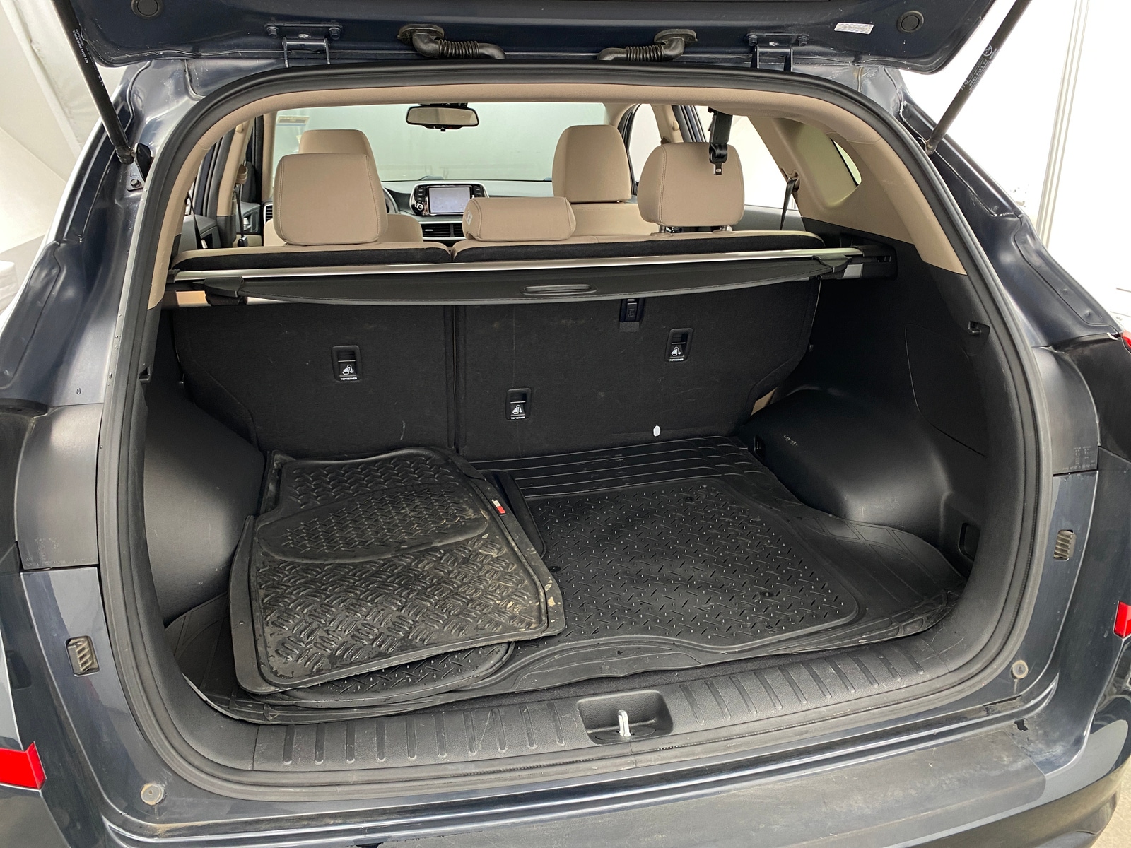 Thumbnail: 2019 Hyundai Tucson - 7