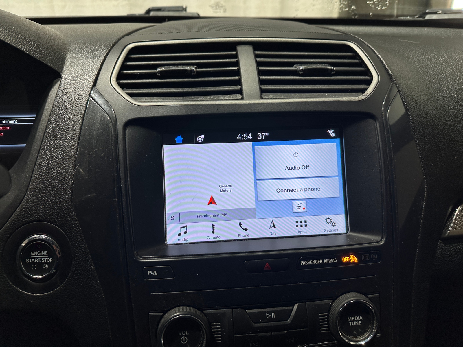 Thumbnail: 2019 Ford Explorer - 4