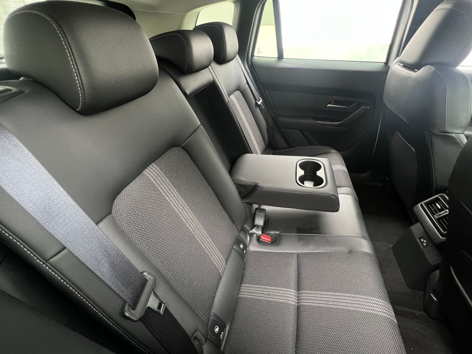 Thumbnail: 2025 Mazda CX-50 - 5