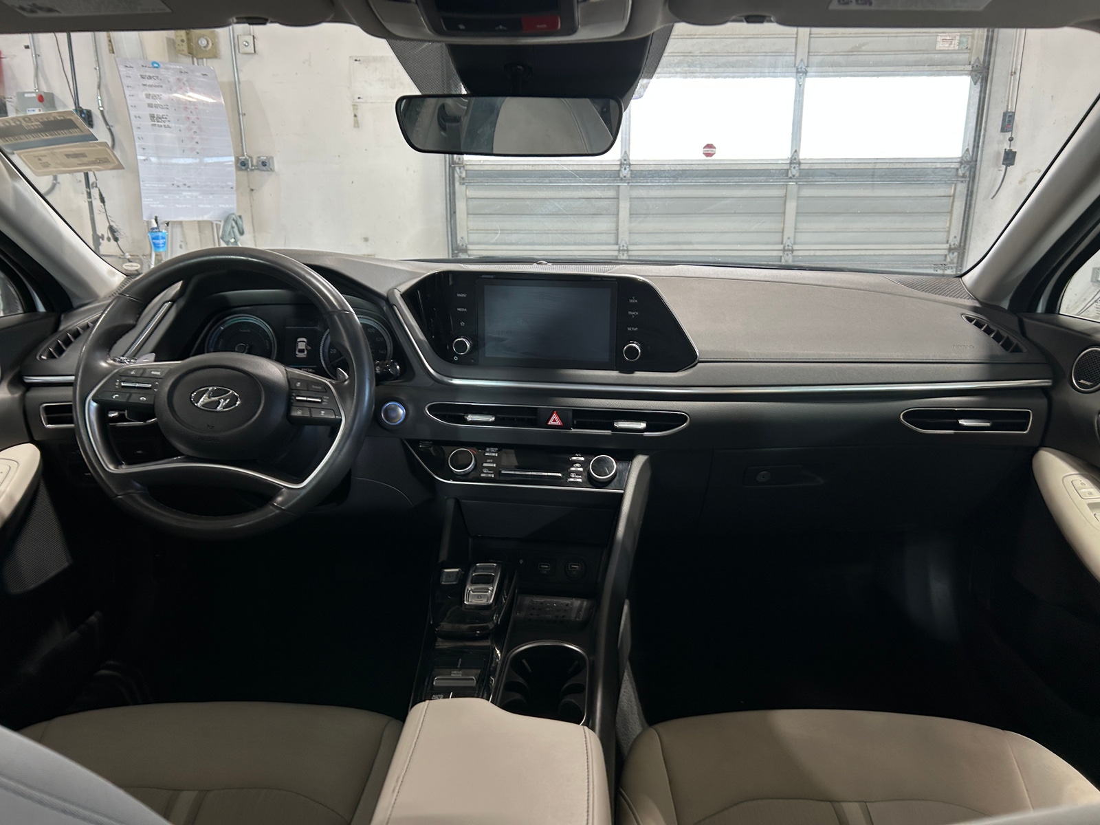 Thumbnail: 2022 Hyundai Sonata - 3