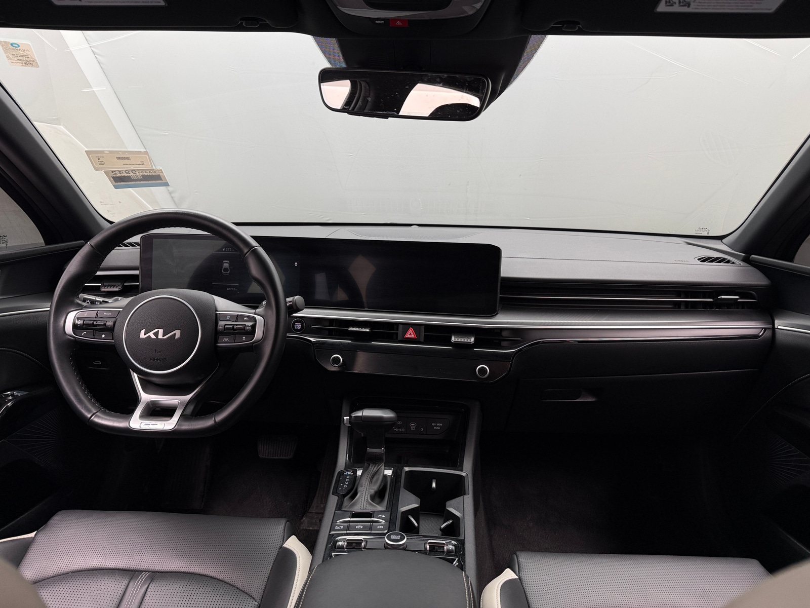 Thumbnail: 2025 Kia K5 - 3