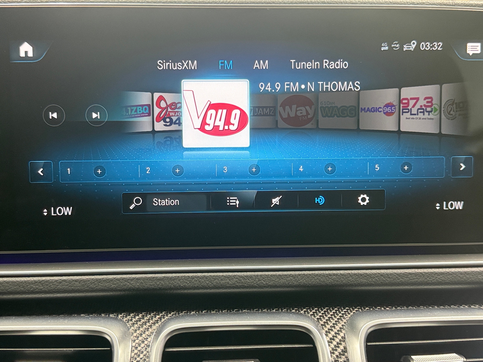 Thumbnail: 2022 Mercedes-Benz GLE - 3