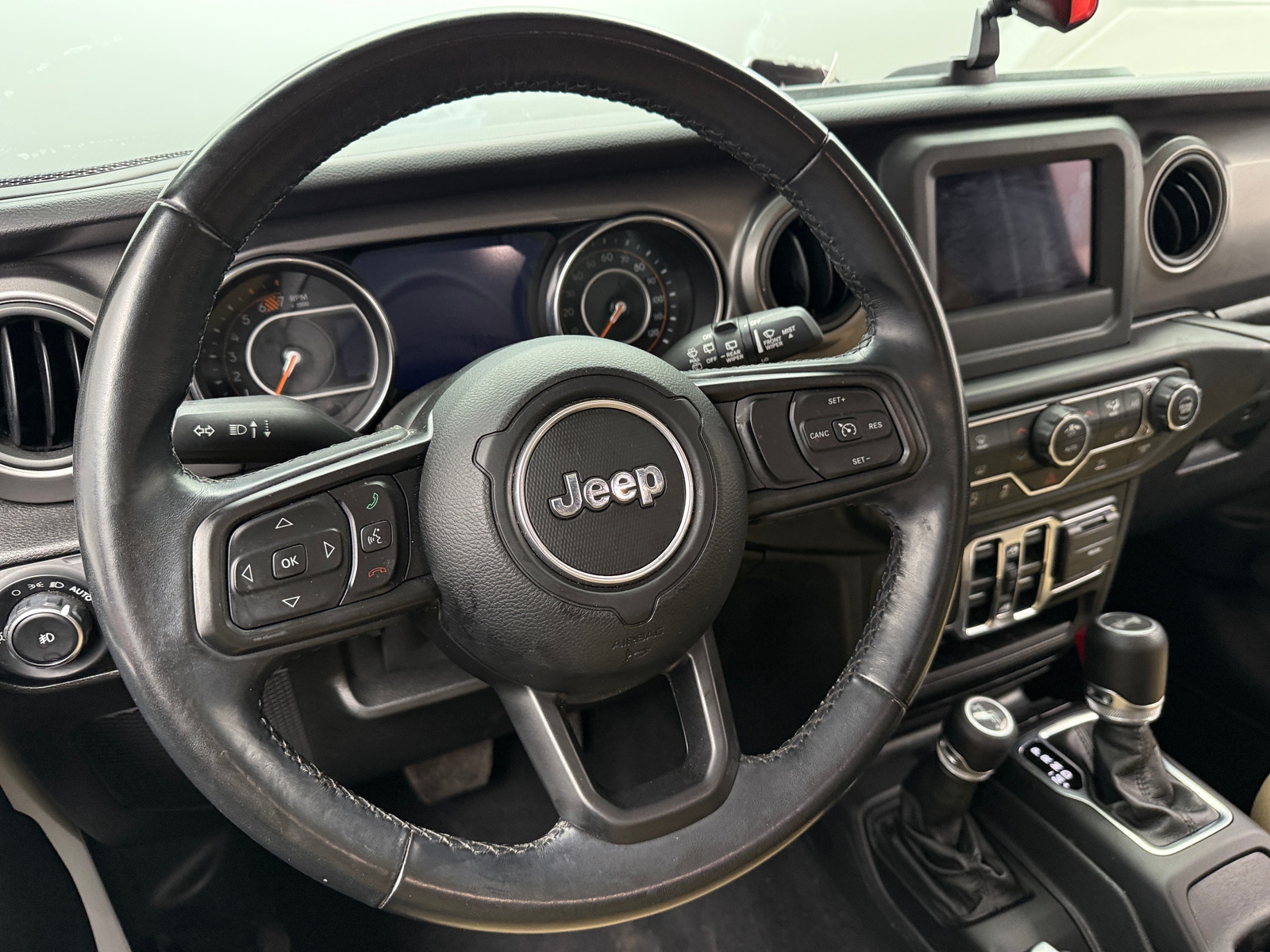 Thumbnail: 2021 Jeep Wrangler - 5