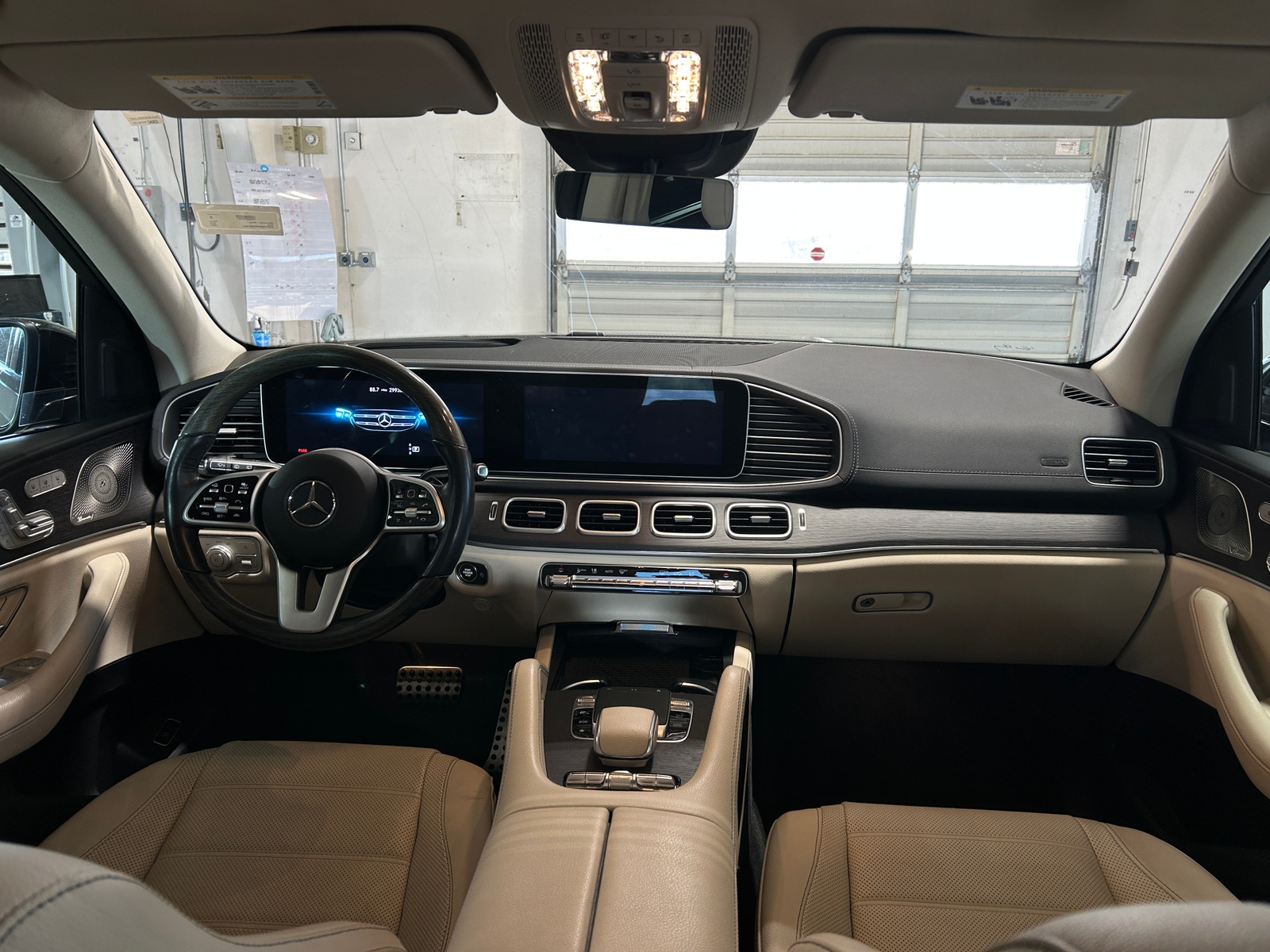 Thumbnail: 2021 Mercedes-Benz GLS - 2