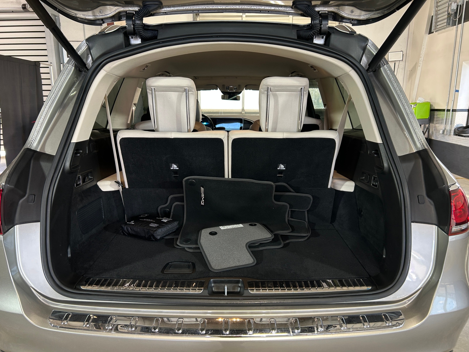 Thumbnail: 2021 Mercedes-Benz GLS - 6