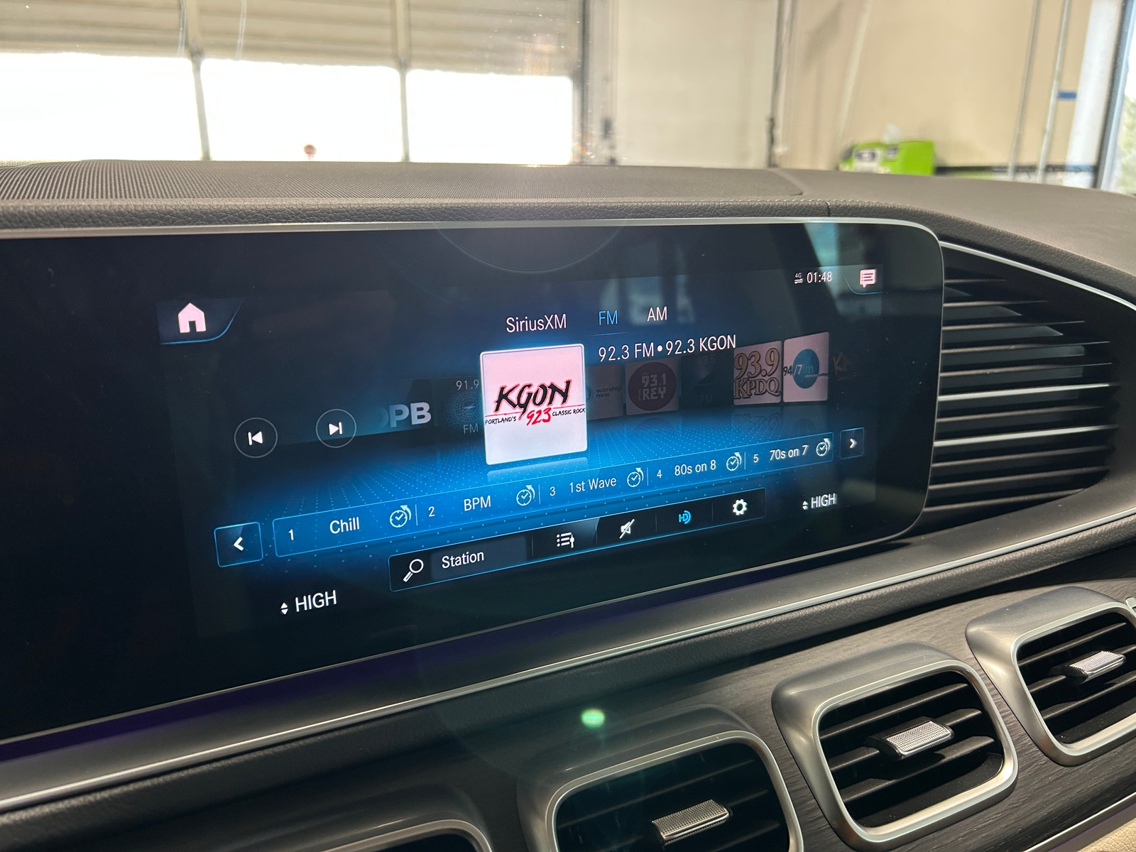 Thumbnail: 2021 Mercedes-Benz GLS - 3