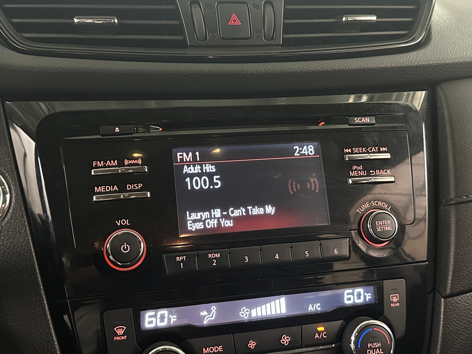 Thumbnail: 2017 Nissan Rogue - 4