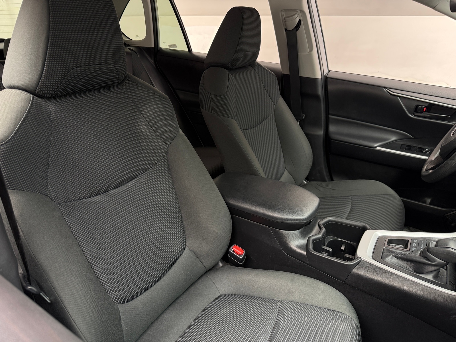 Thumbnail: 2024 Toyota RAV4 - 2