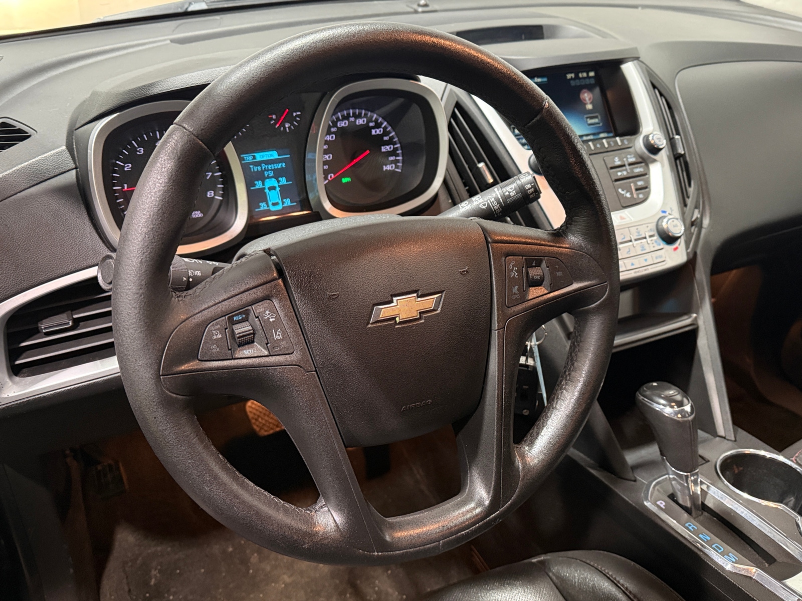 Thumbnail: 2017 Chevrolet Equinox - 4