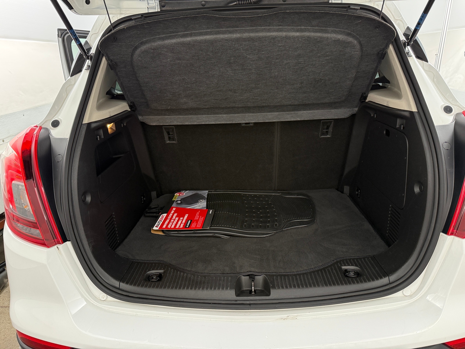 Thumbnail: 2020 Buick Encore - 7