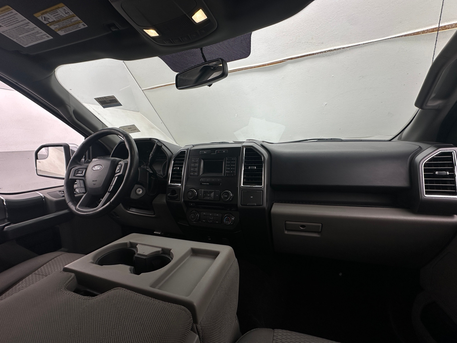 Thumbnail: 2016 Ford Econoline - 3