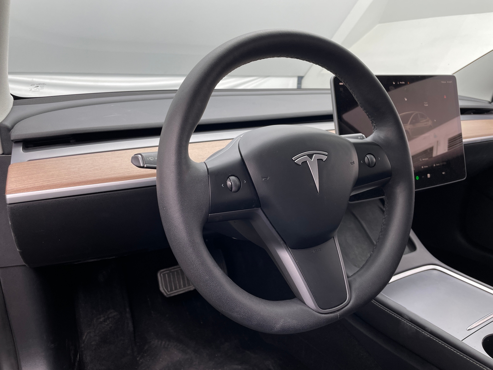 Thumbnail: 2023 Tesla Model 3 - 4