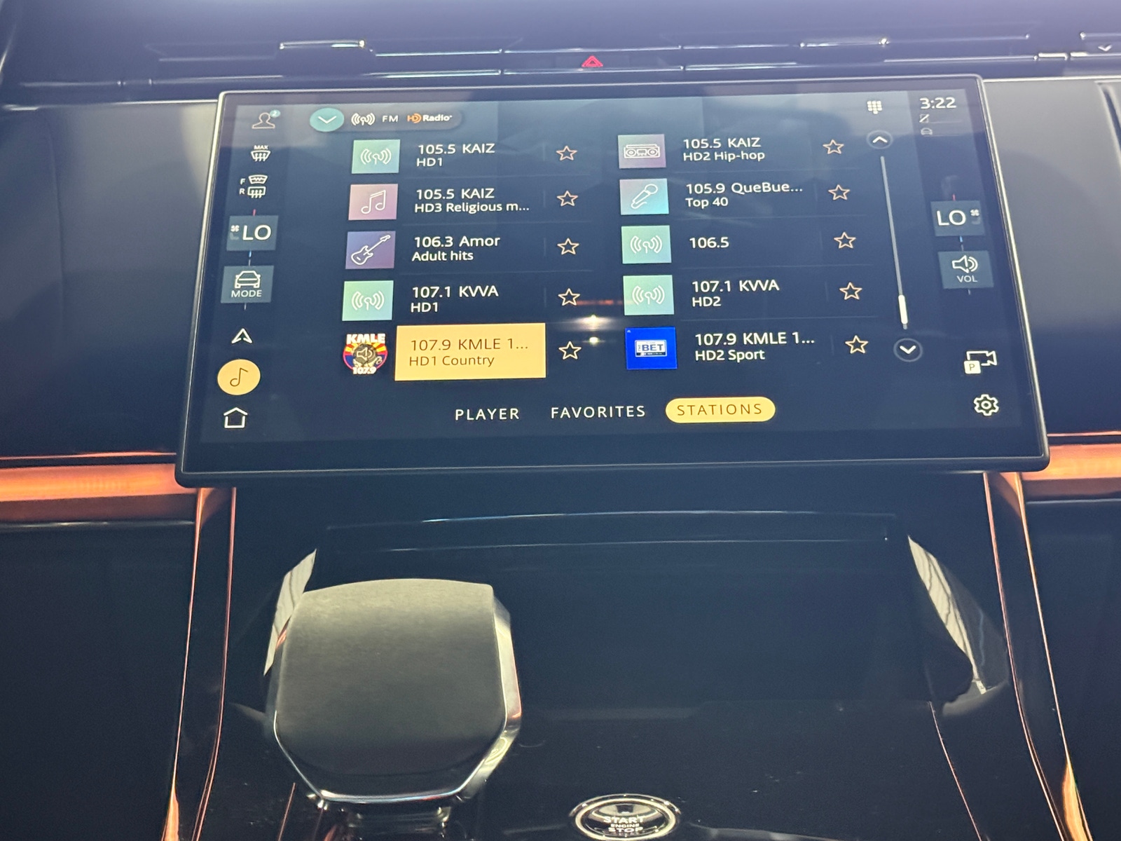 Thumbnail: 2024 Land Rover Range Rover Sport - 3