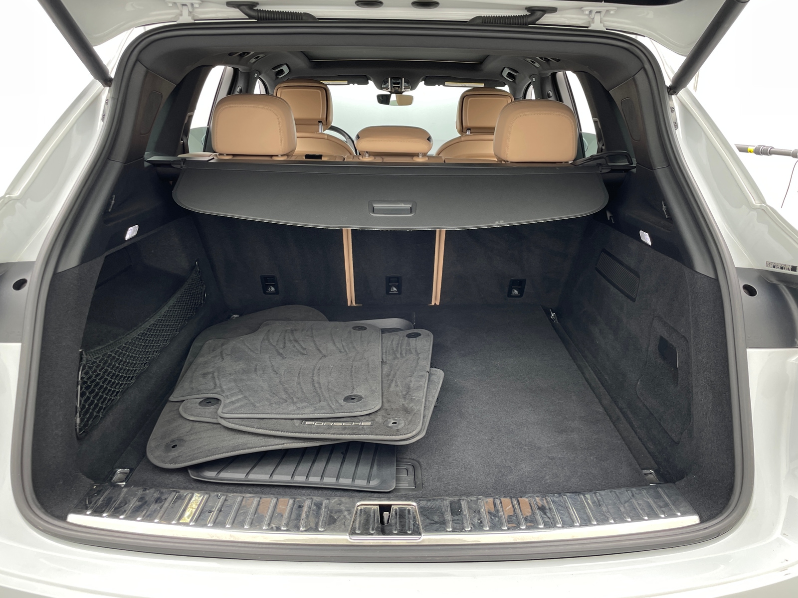 Thumbnail: 2019 Porsche Cayenne - 6