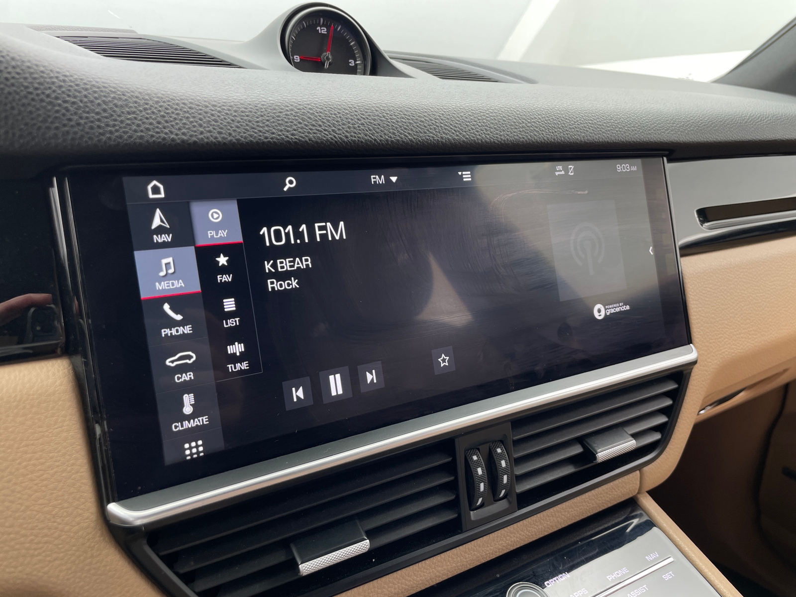 Thumbnail: 2019 Porsche Cayenne - 3