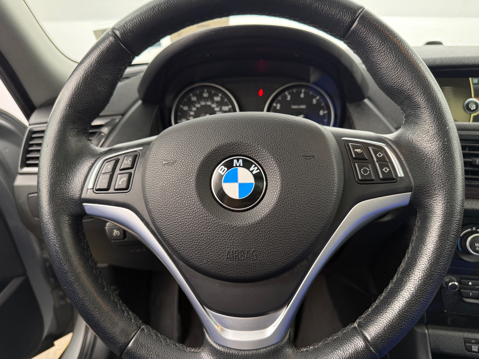 Thumbnail: 2014 BMW X1 - 4