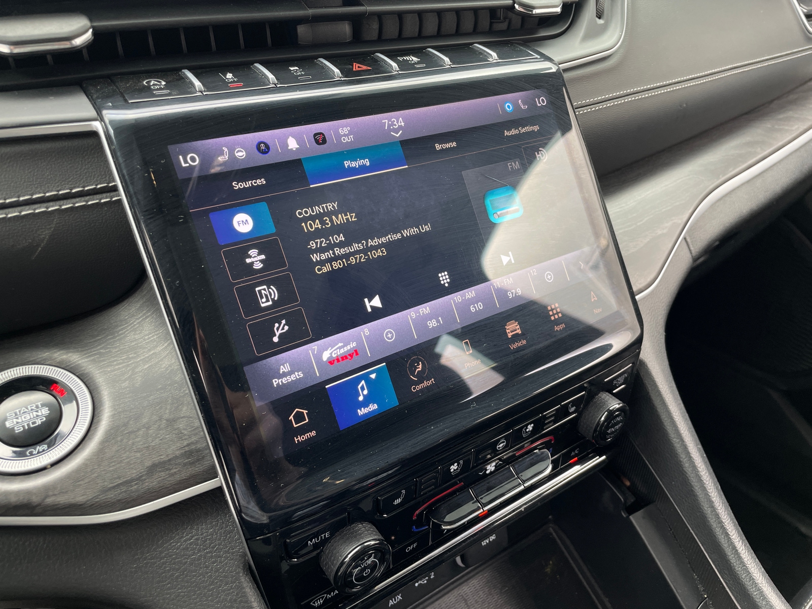 Thumbnail: 2024 Jeep Grand Cherokee L - 3