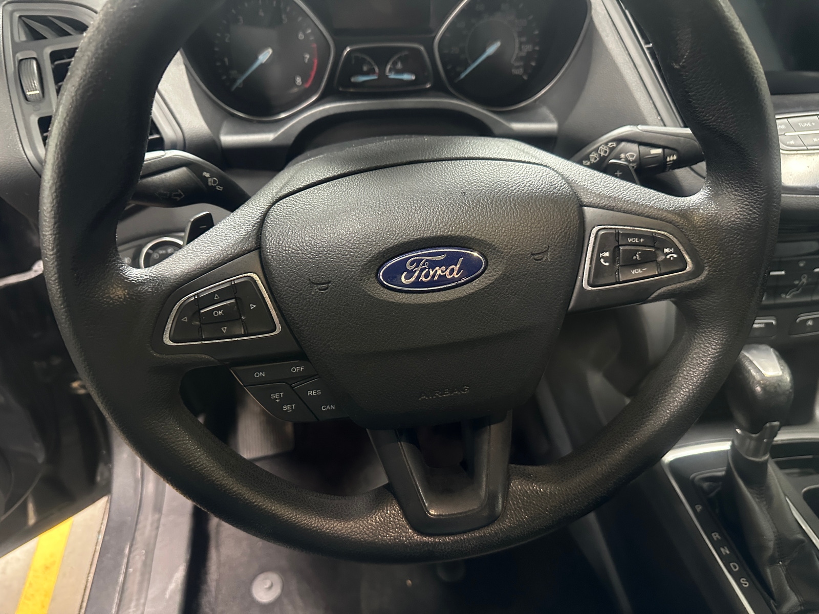 Thumbnail: 2017 Ford Escape - 5