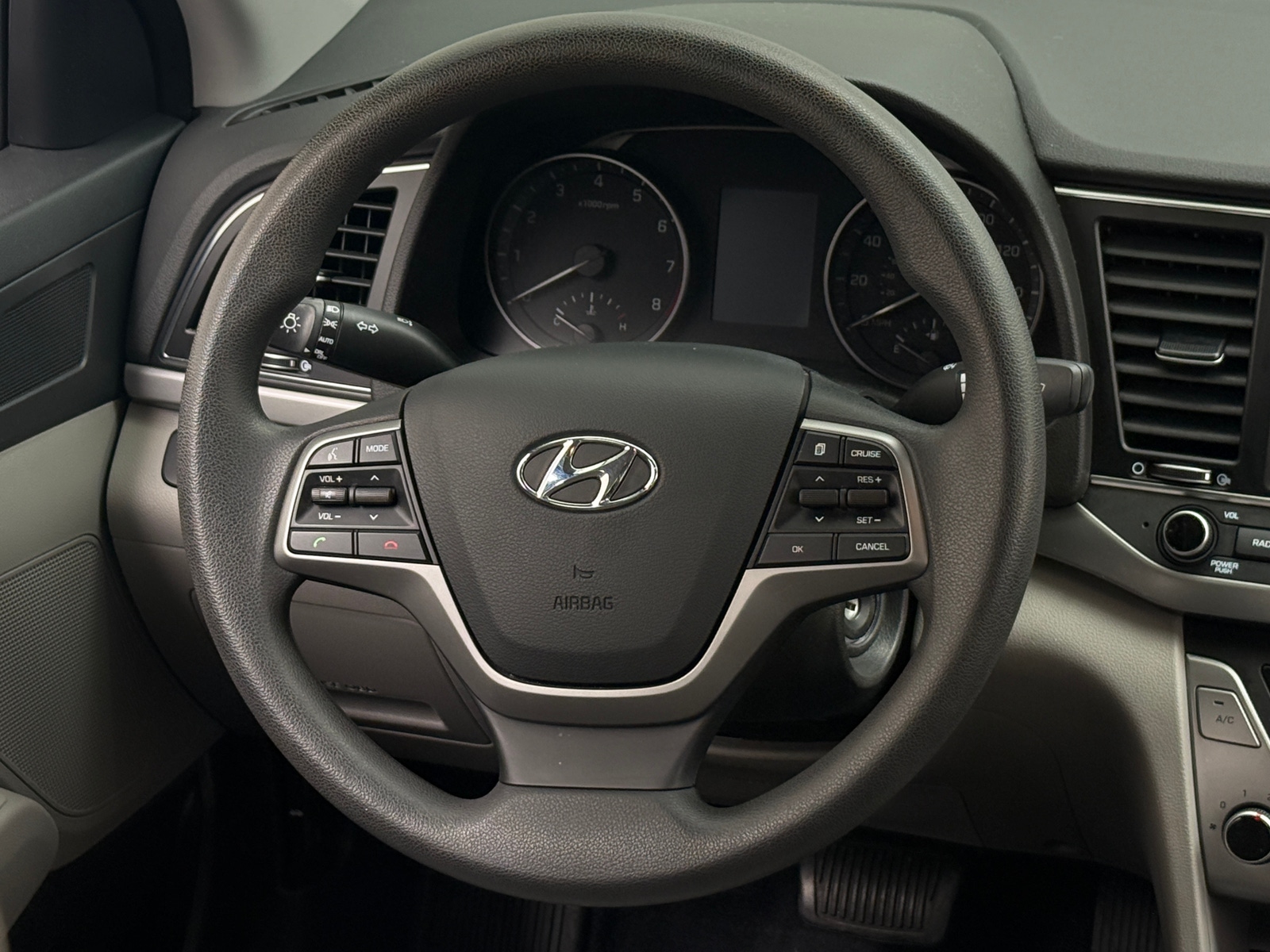 Thumbnail: 2018 Hyundai Elantra - 5