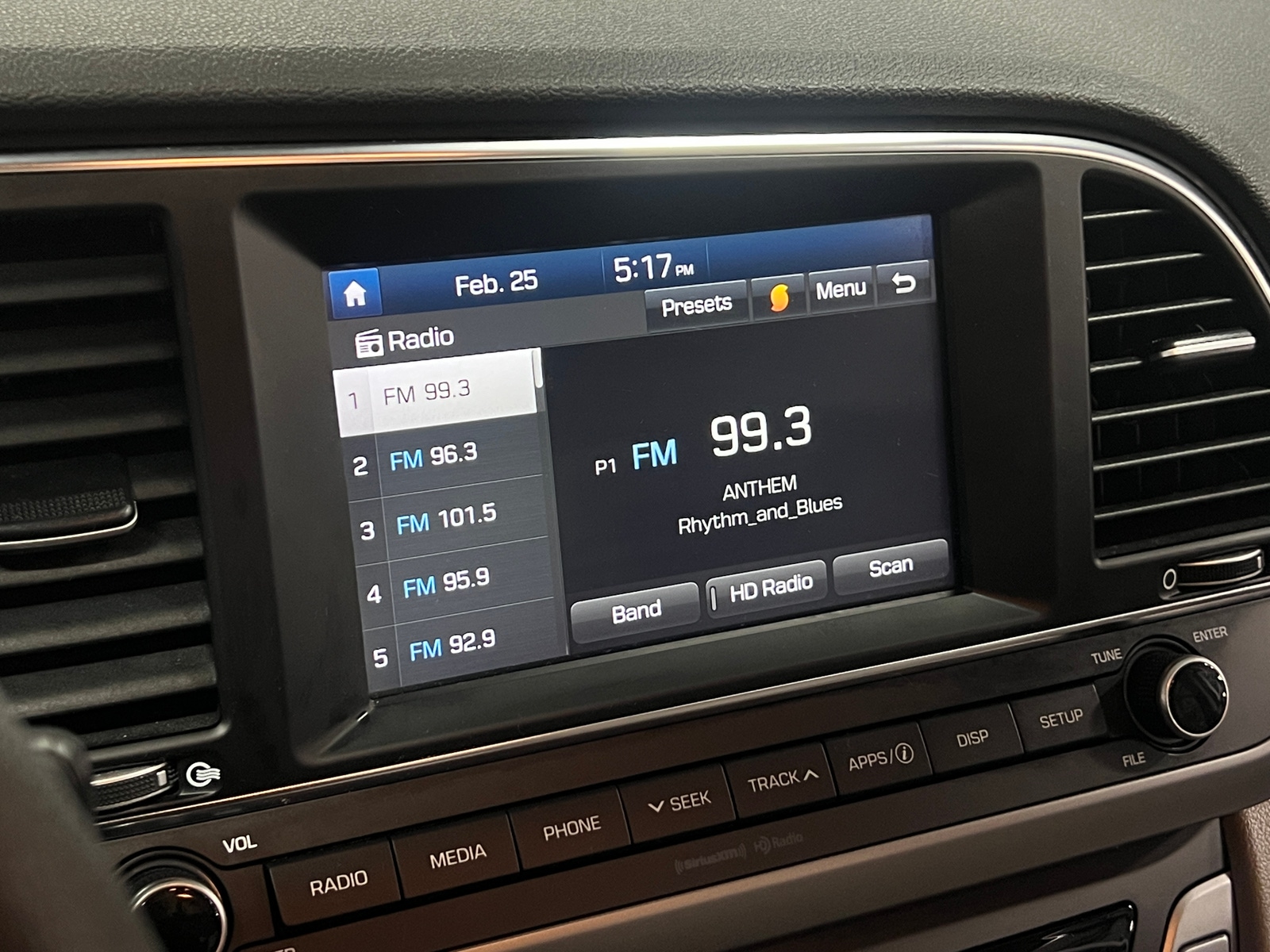 Thumbnail: 2018 Hyundai Elantra - 4