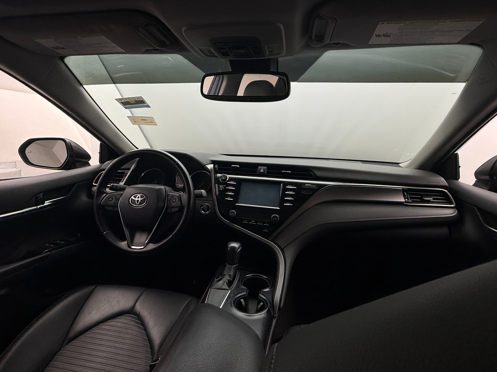 Thumbnail: 2019 Toyota Camry - 3