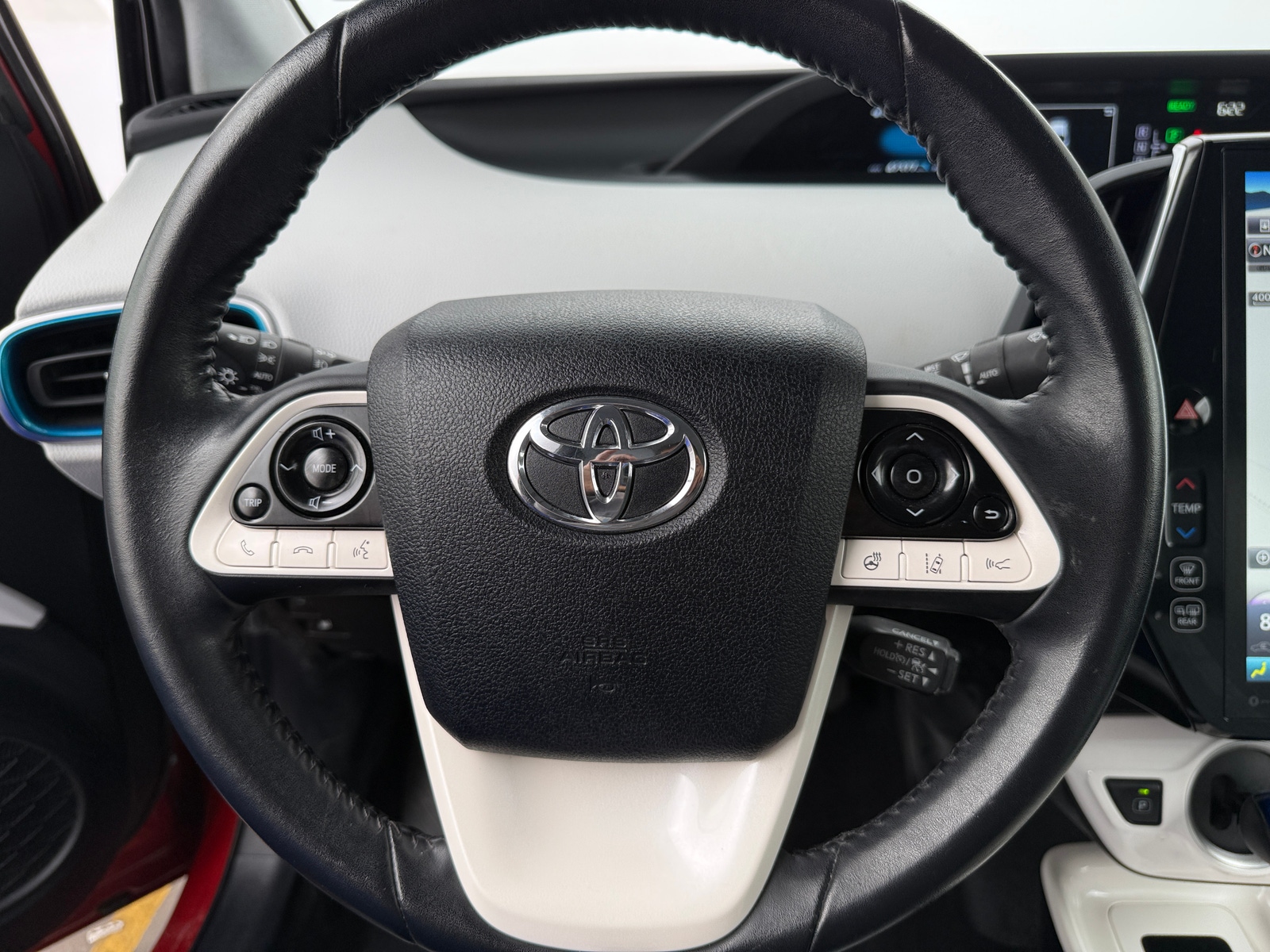 Thumbnail: 2017 Toyota Prius Prime - 5