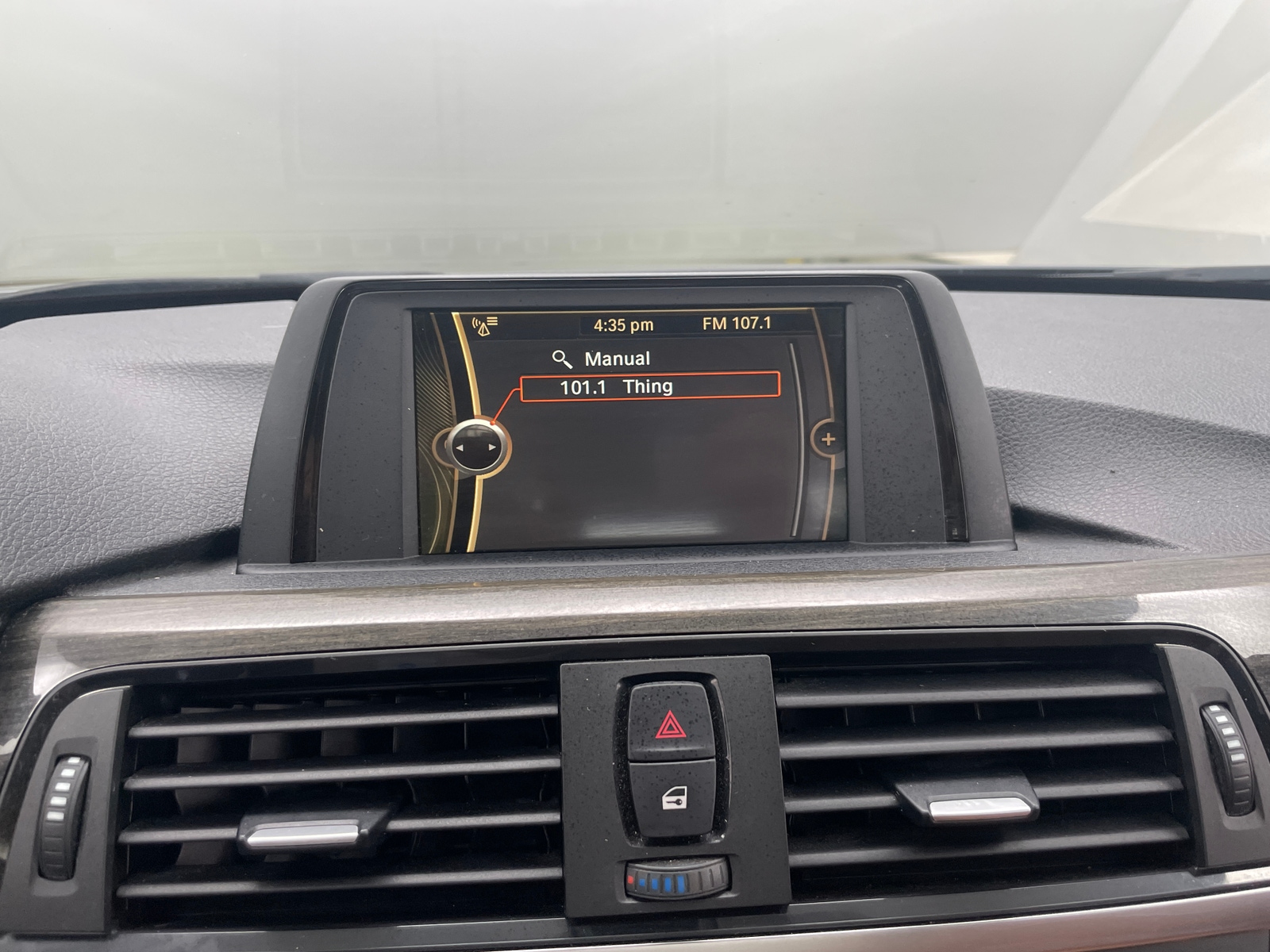 Thumbnail: 2014 BMW 3 Series - 3