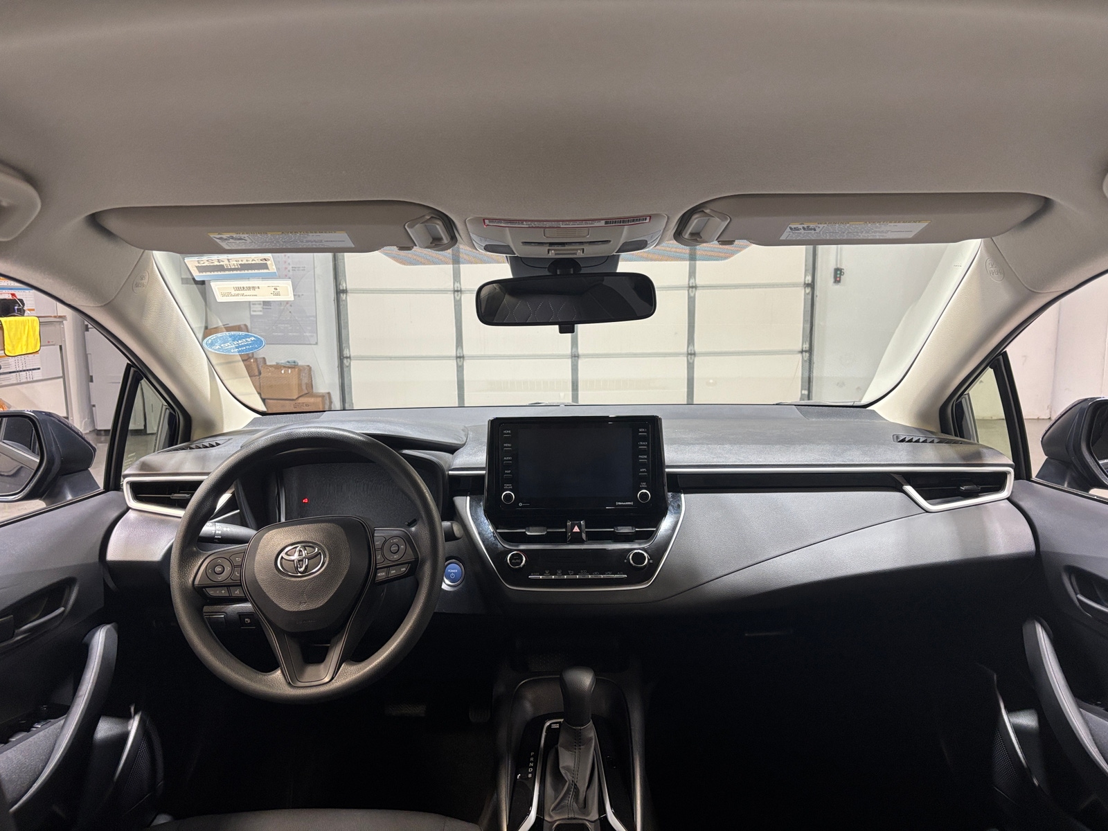 Thumbnail: 2022 Toyota Corolla - 3