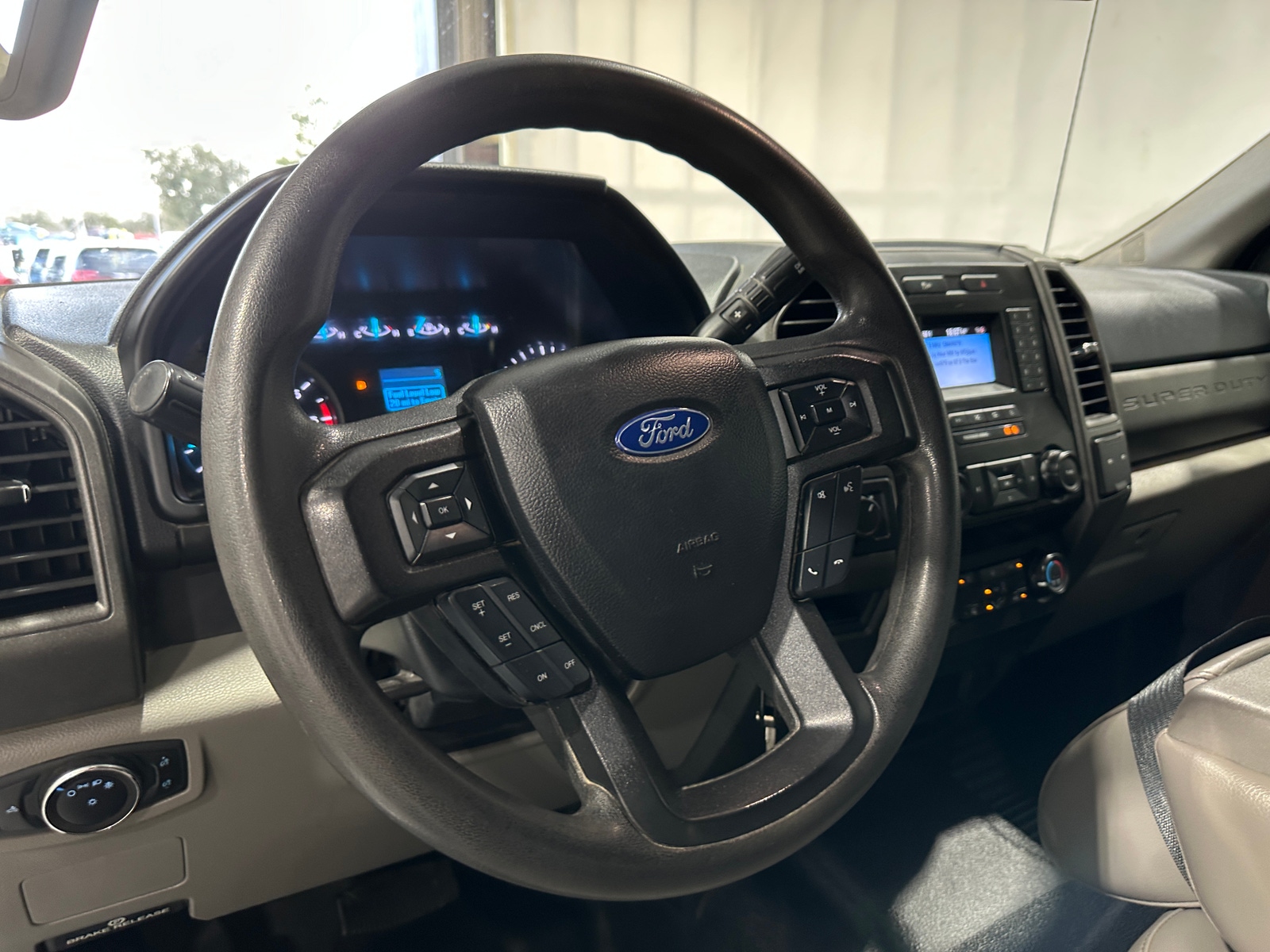 Thumbnail: 2020 Ford Econoline - 4