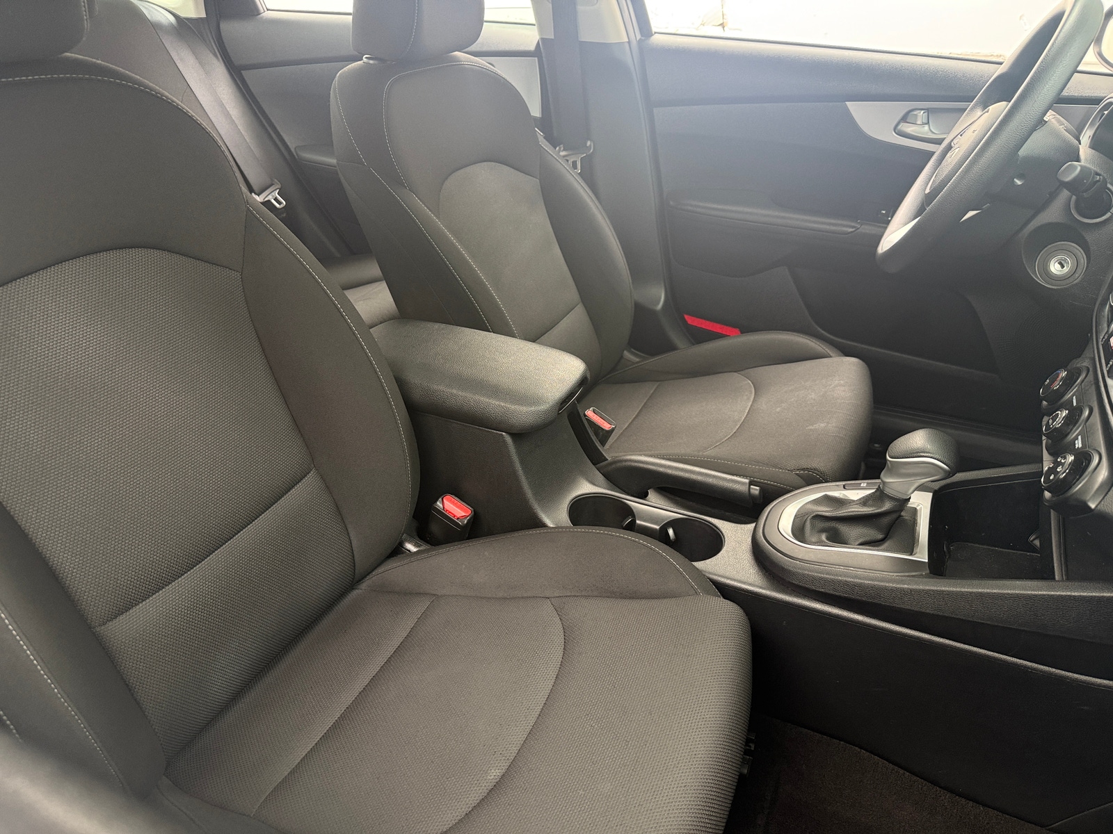 Thumbnail: 2024 Kia Forte - 2