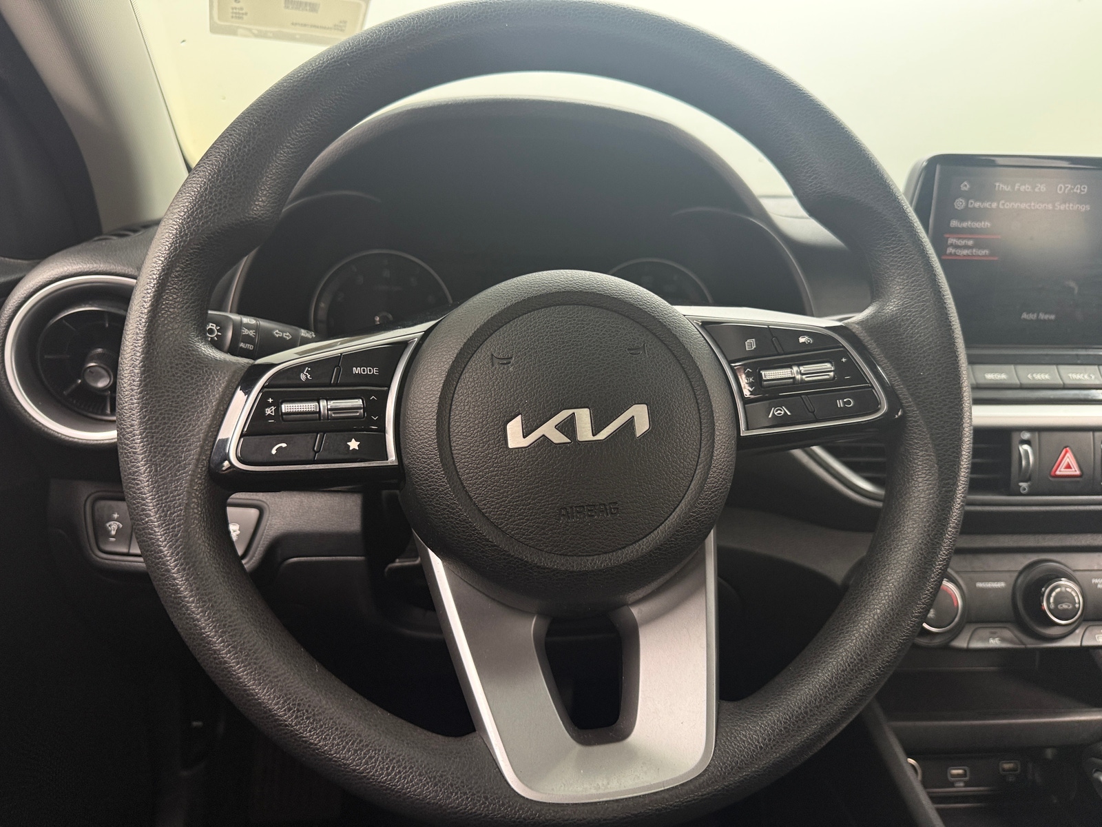 Thumbnail: 2024 Kia Forte - 5