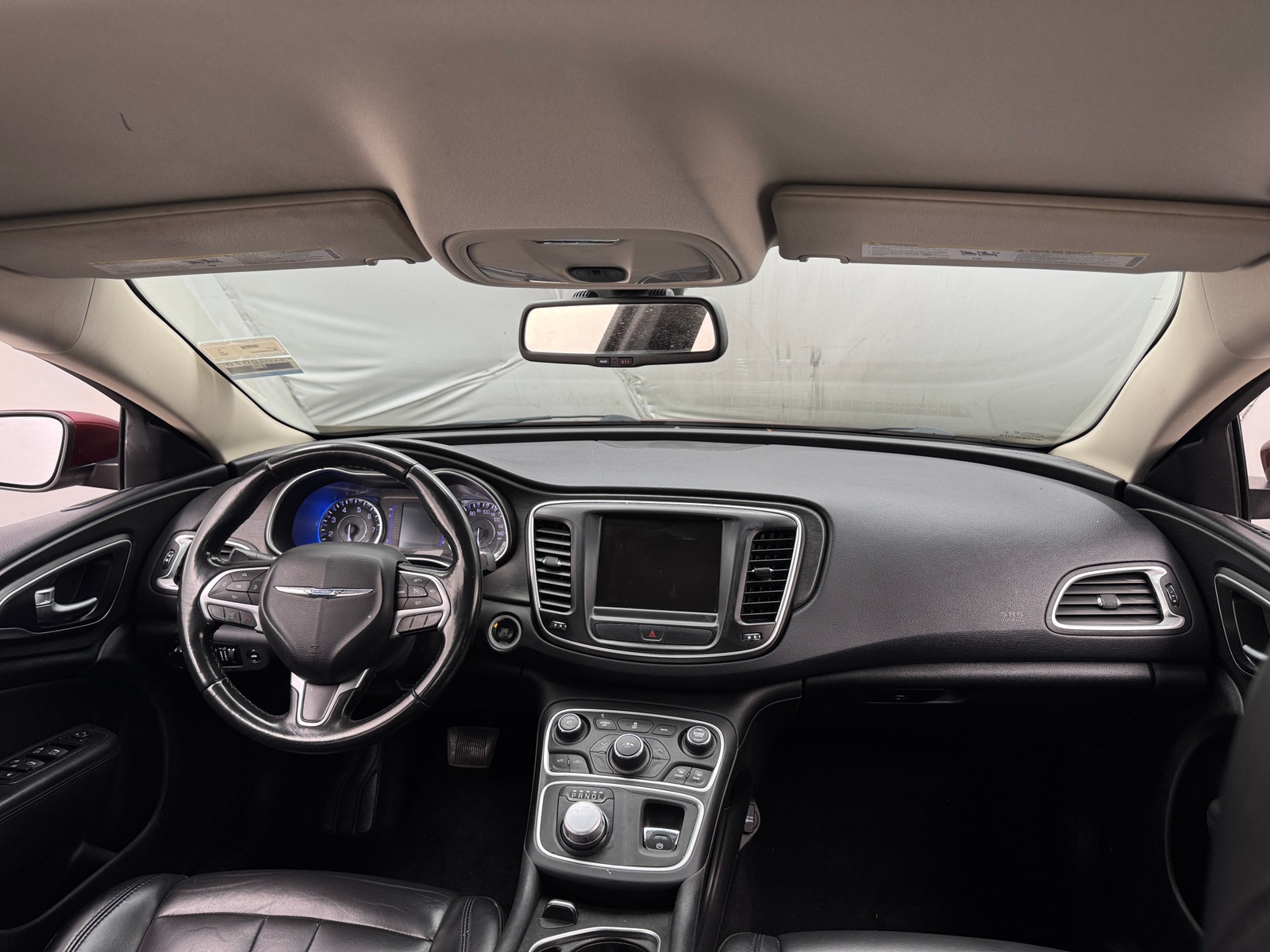 Thumbnail: 2016 Chrysler 200 - 2