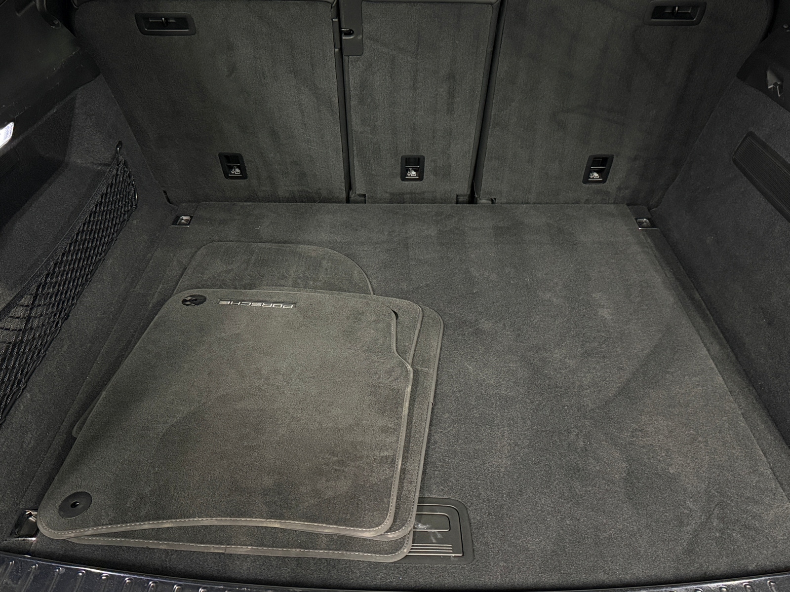 Thumbnail: 2025 Porsche Cayenne - 6